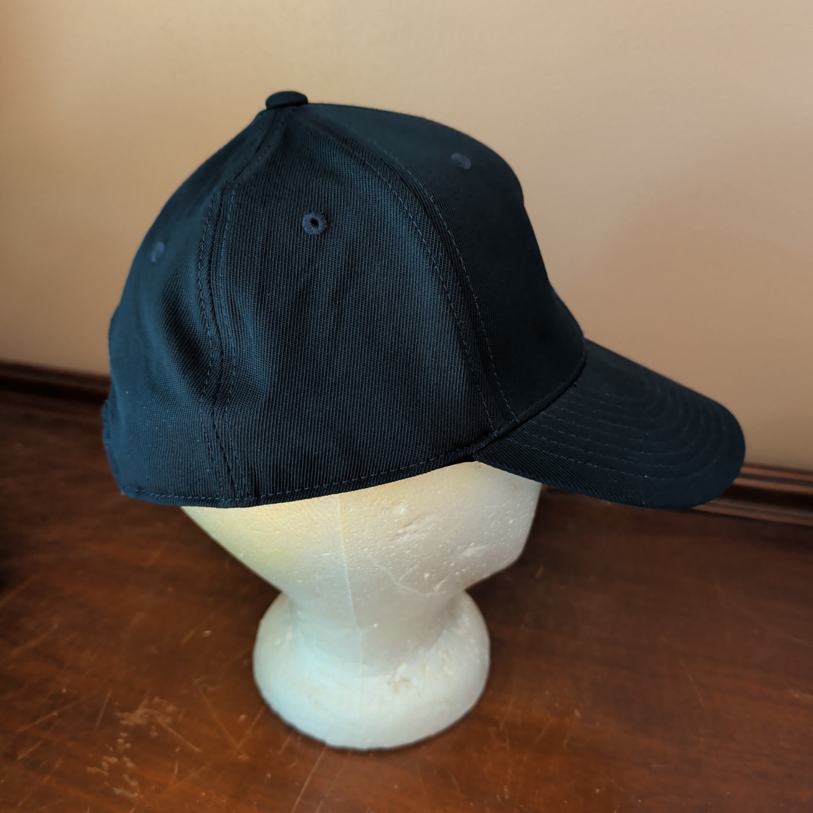 Vuori Performance Snapback Hat Navy Blue Flexfit Tech 110 Logo Cap