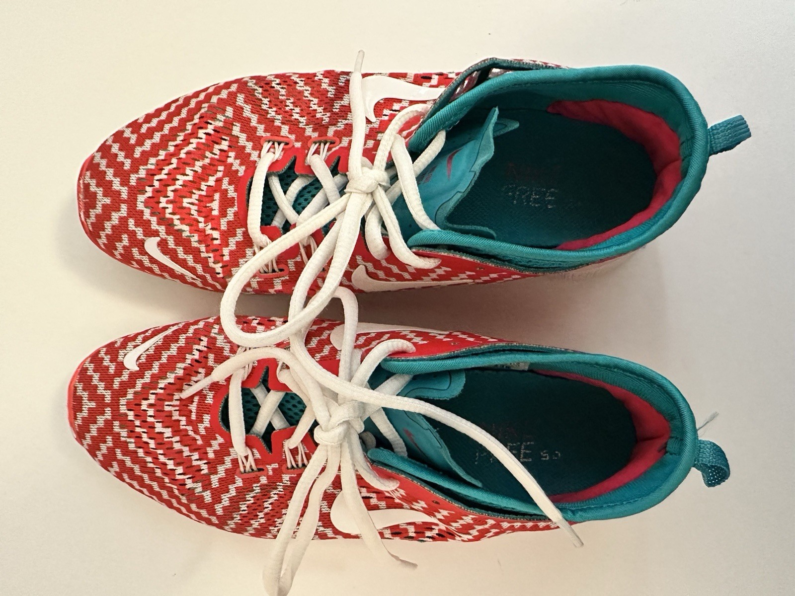 Nike Women’s Free 5.0 Sneakers Red, White & Teal Size 7.5