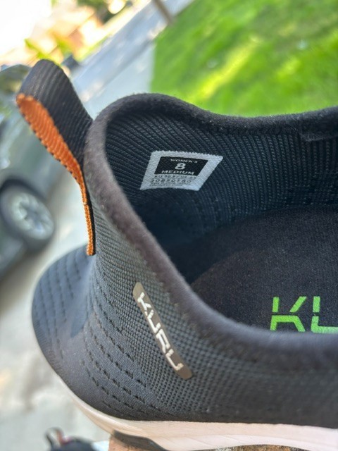 Kuru Atom Slip On Woman Size 8