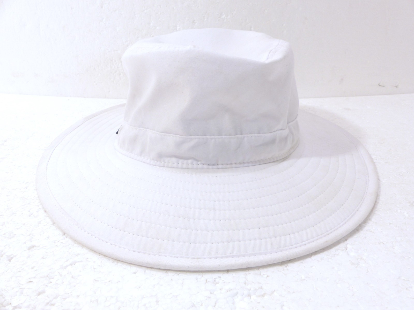 Adult PING Golf Sensorcool Vented White Elastic Stretch Fit Boonie Sun Hat OSFM