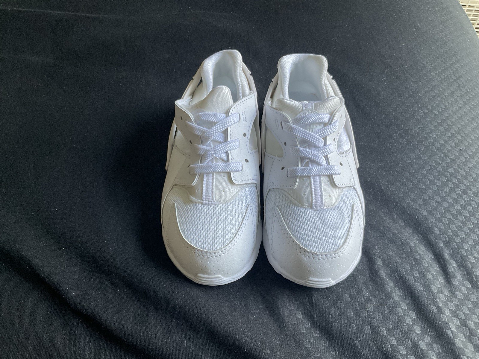 Nike Huarache Run Toddler White Size 10c New
