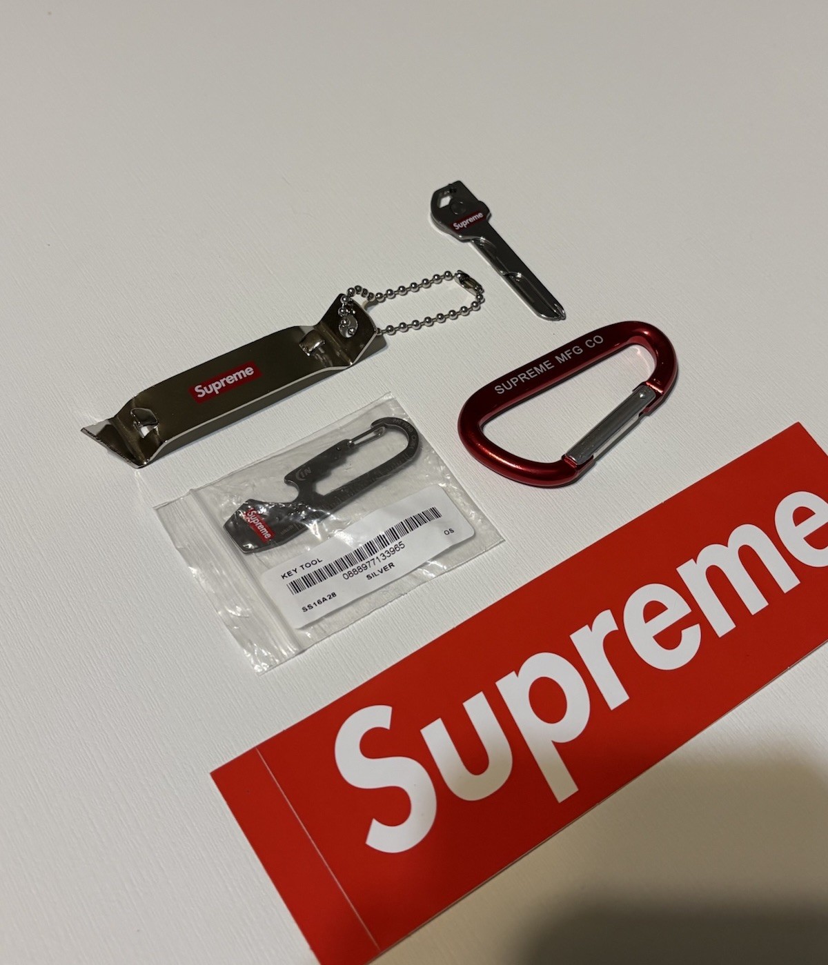 Supreme Keychains Bundle (SS07, SS10, SS14, SS16 Bundle) (Includes All Items)