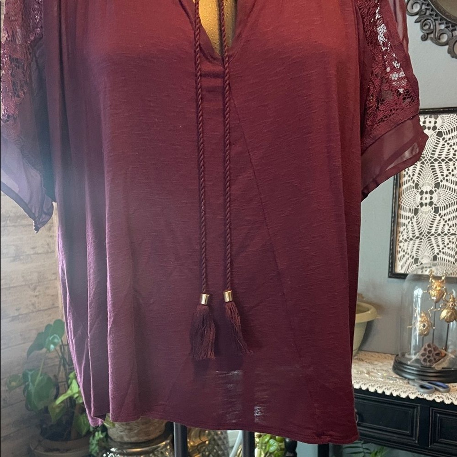 Jennifer Lopez Lace Sleeve Blouse – Deep Purple
