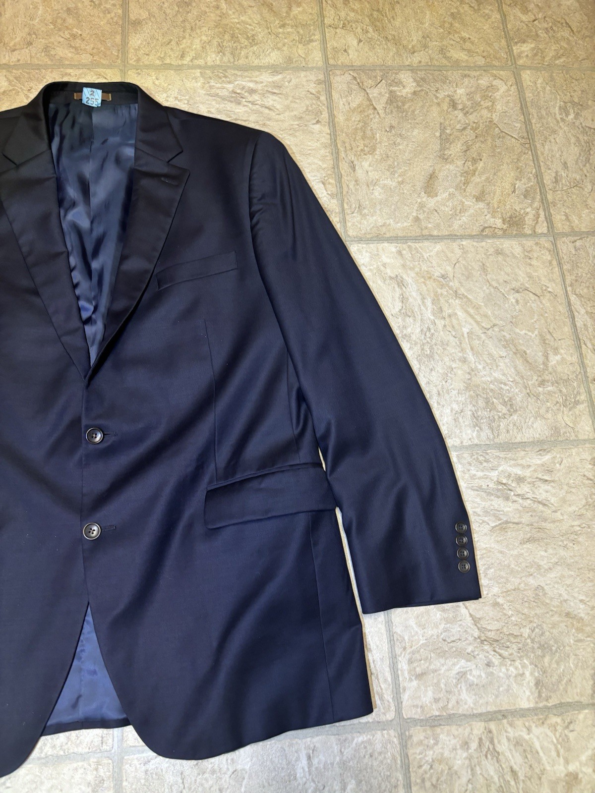 Peter Millar 100% Wool Navy Blue 2 Button Blazer Jacket Canada Size 44T