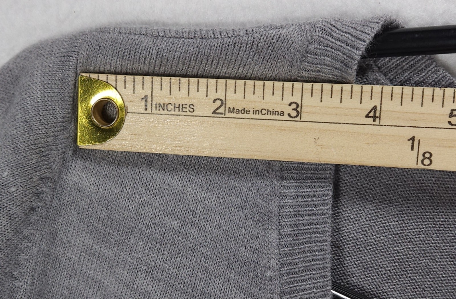 Debbie Morgan Petite Women’s ¾ Sleeve V-Neck Sweater Gray Size PM