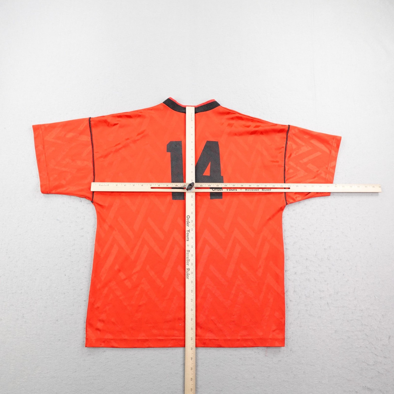 Vintage Umbro Shirt Mens XL Red Zig Zag Soccer Jersey Satin Silky 90s USA #14