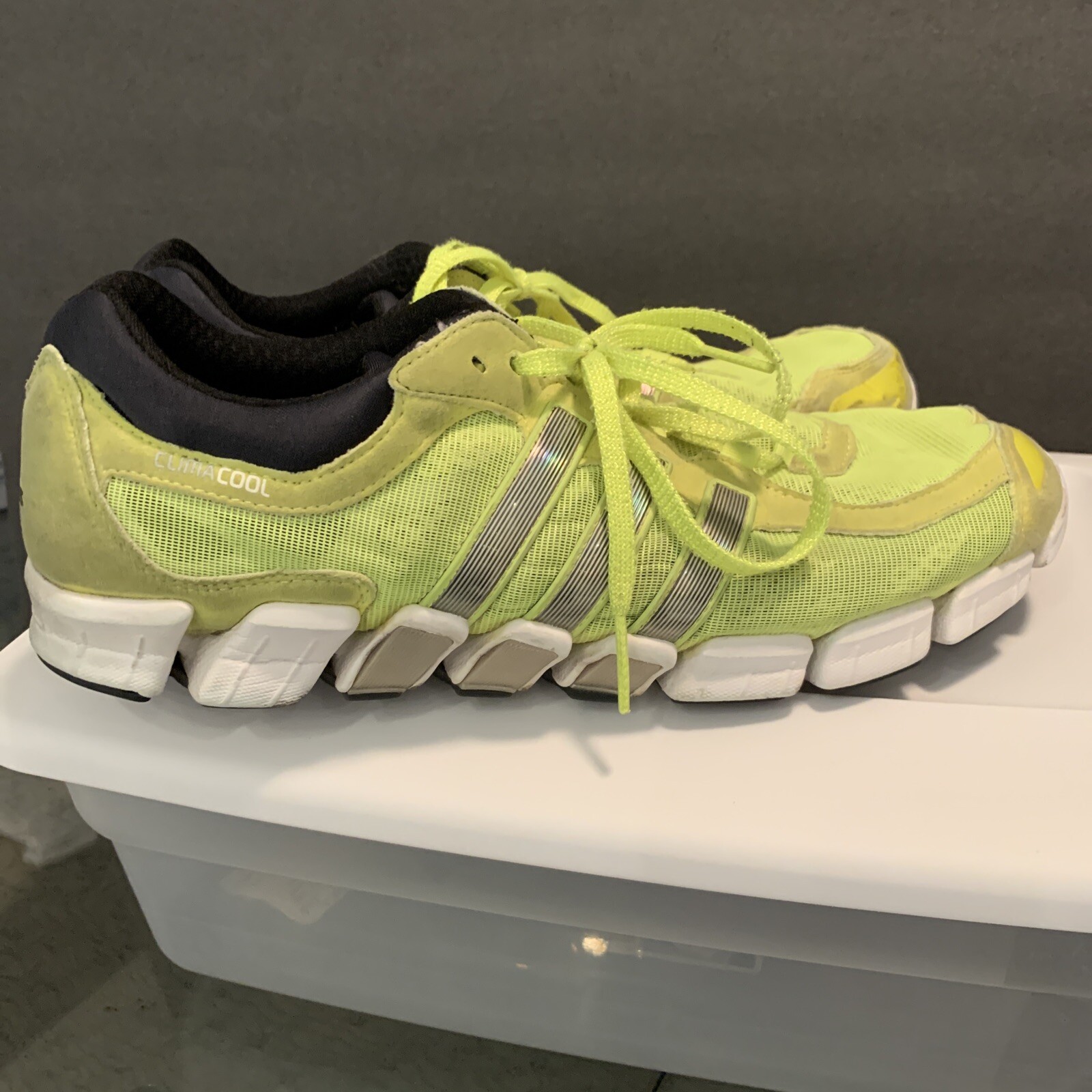 Men’s Size 11.5 Adidas Climacool SCREAMING Solar YELLOW