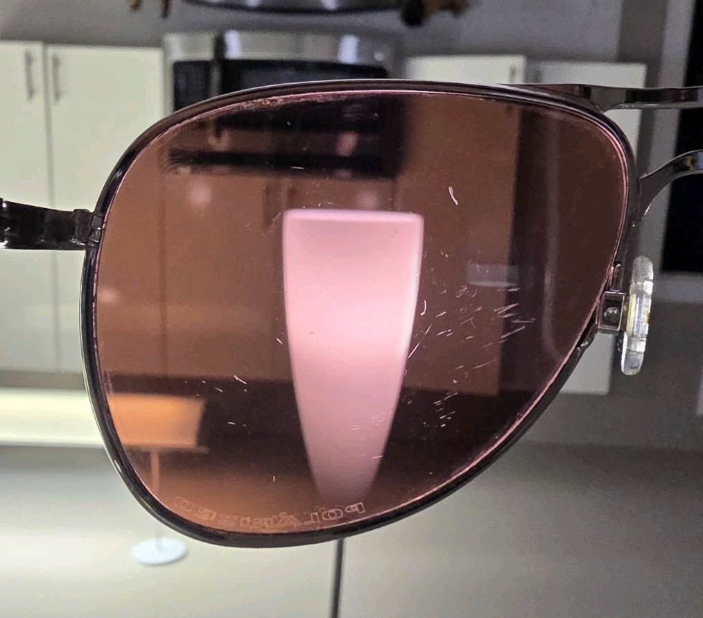 Oakley Aviator Plaintiff Polished Chrome/Black OO4057-06 Sunglasses Scratches