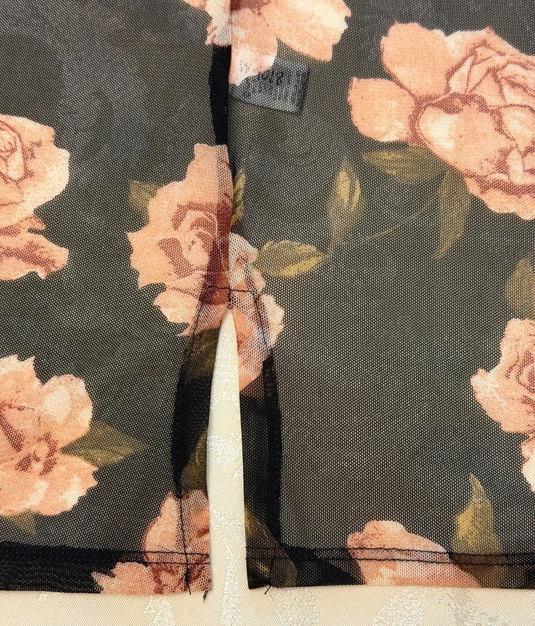 Heart Hips Floral Sheer Kimono Open Front Boho Black Pink Roses (Small)