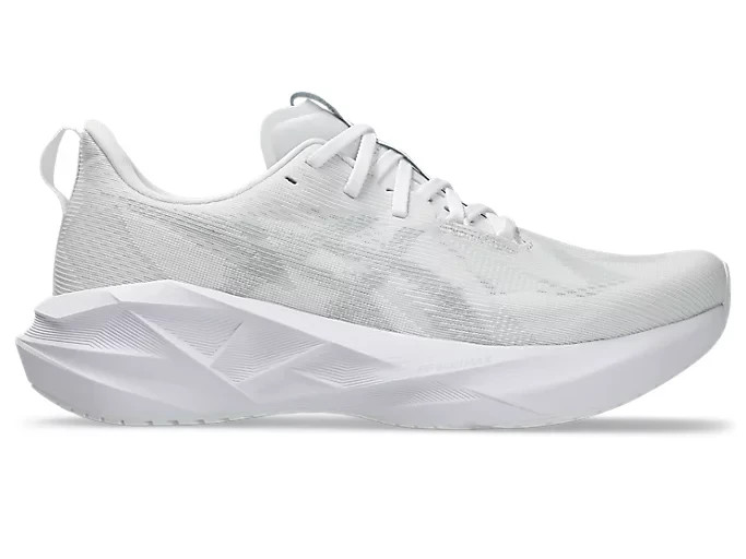Asics Novablast 5 White Piedmont Grey 1011B974-100 Men’s Size