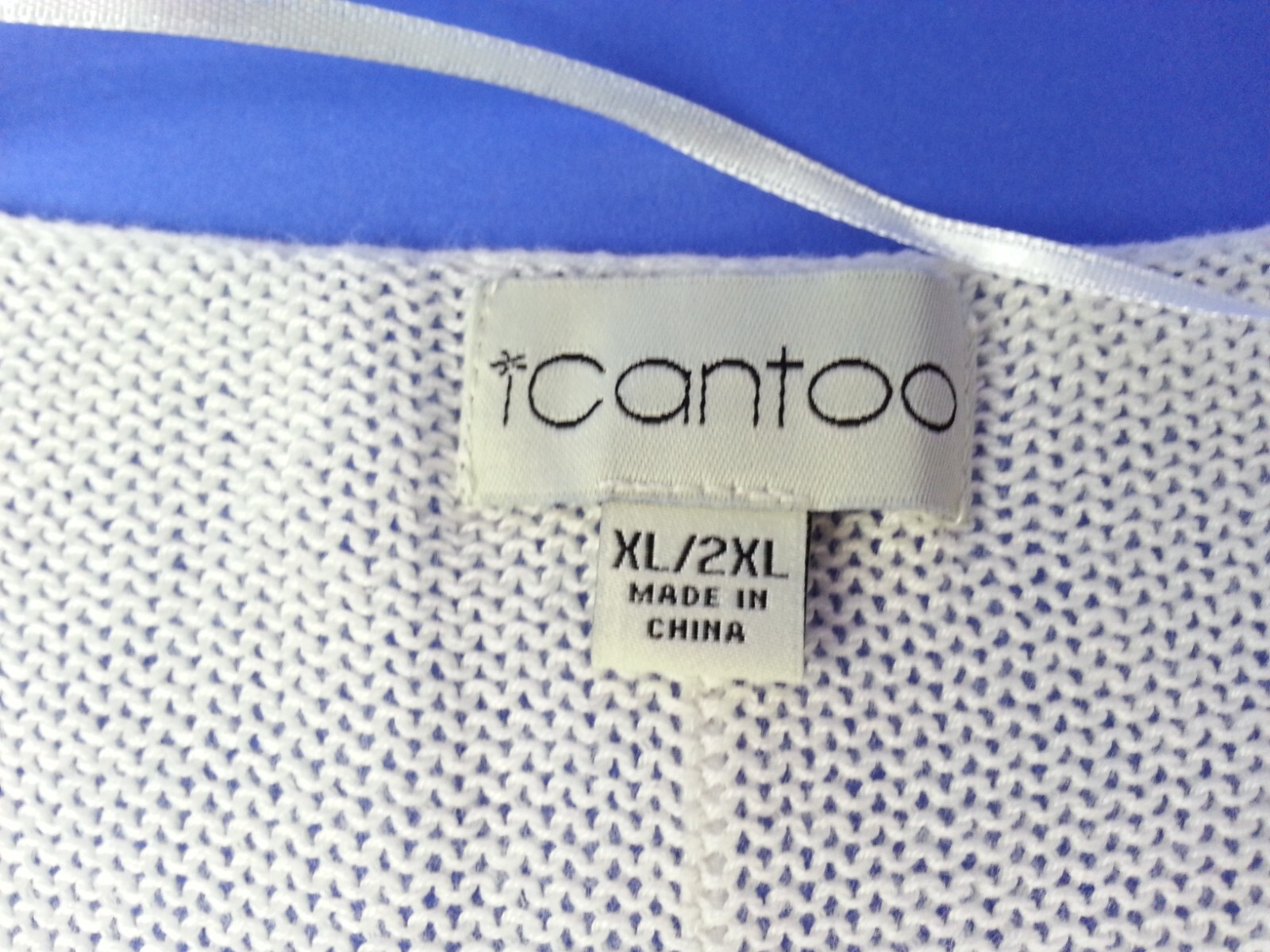 Cantoo Top XL / 2XL White Semi Sheer Sleeveless Knit Tunic Top With Slant Bottom
