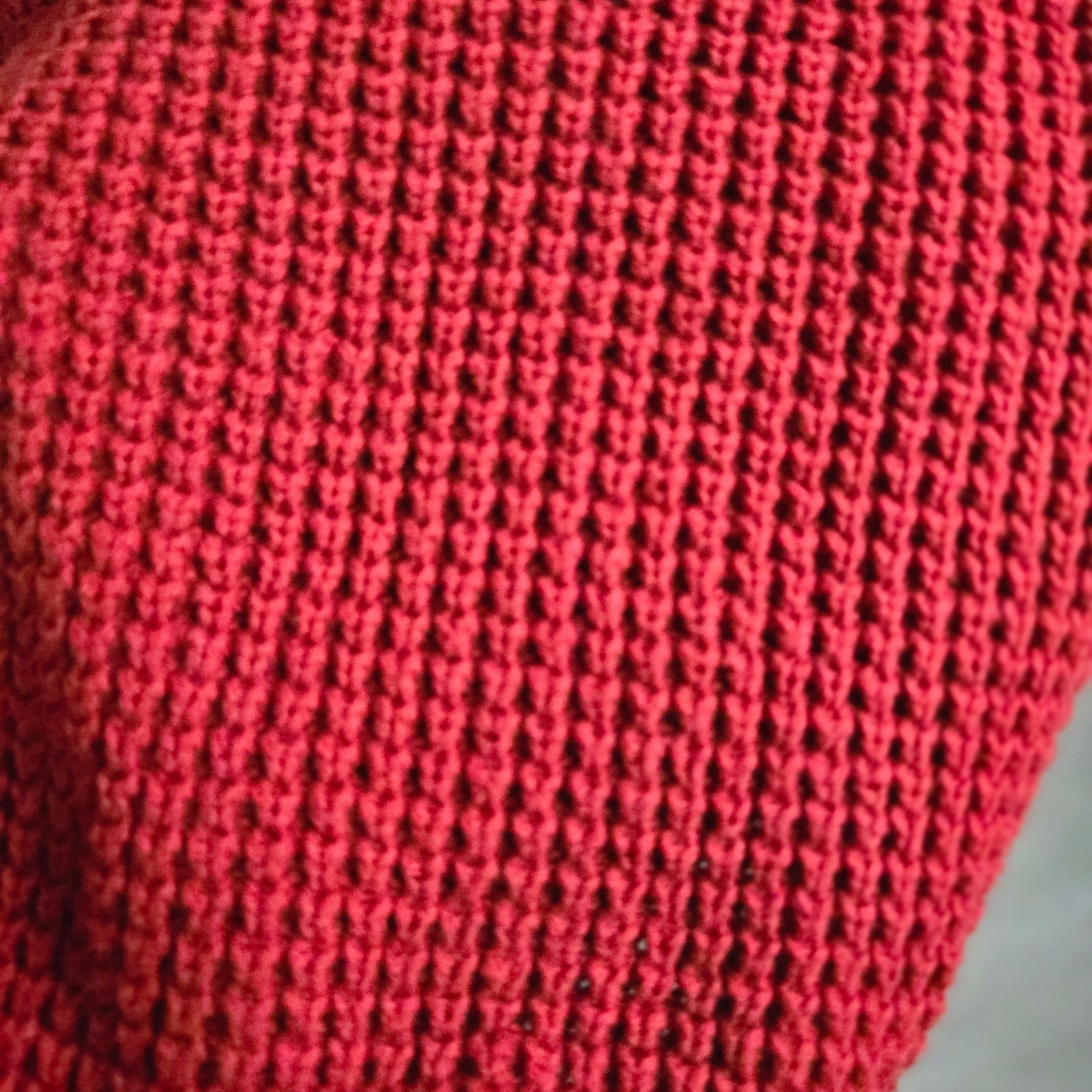 Ambiance Apparel Red Waffle Knit Crewneck Sweater Large Style 65950