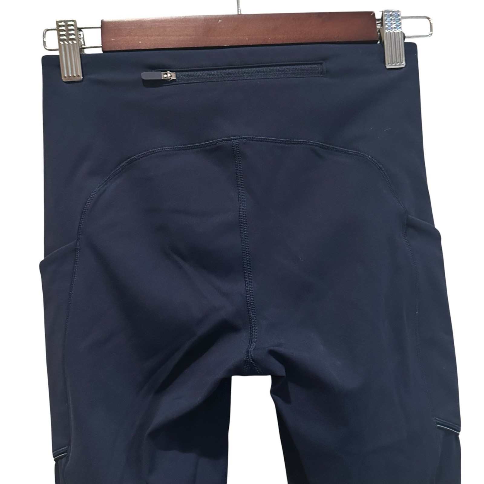 Lululemon Speed Up Tight *Full-On Luxtreme 28″ Size 4 True Navy