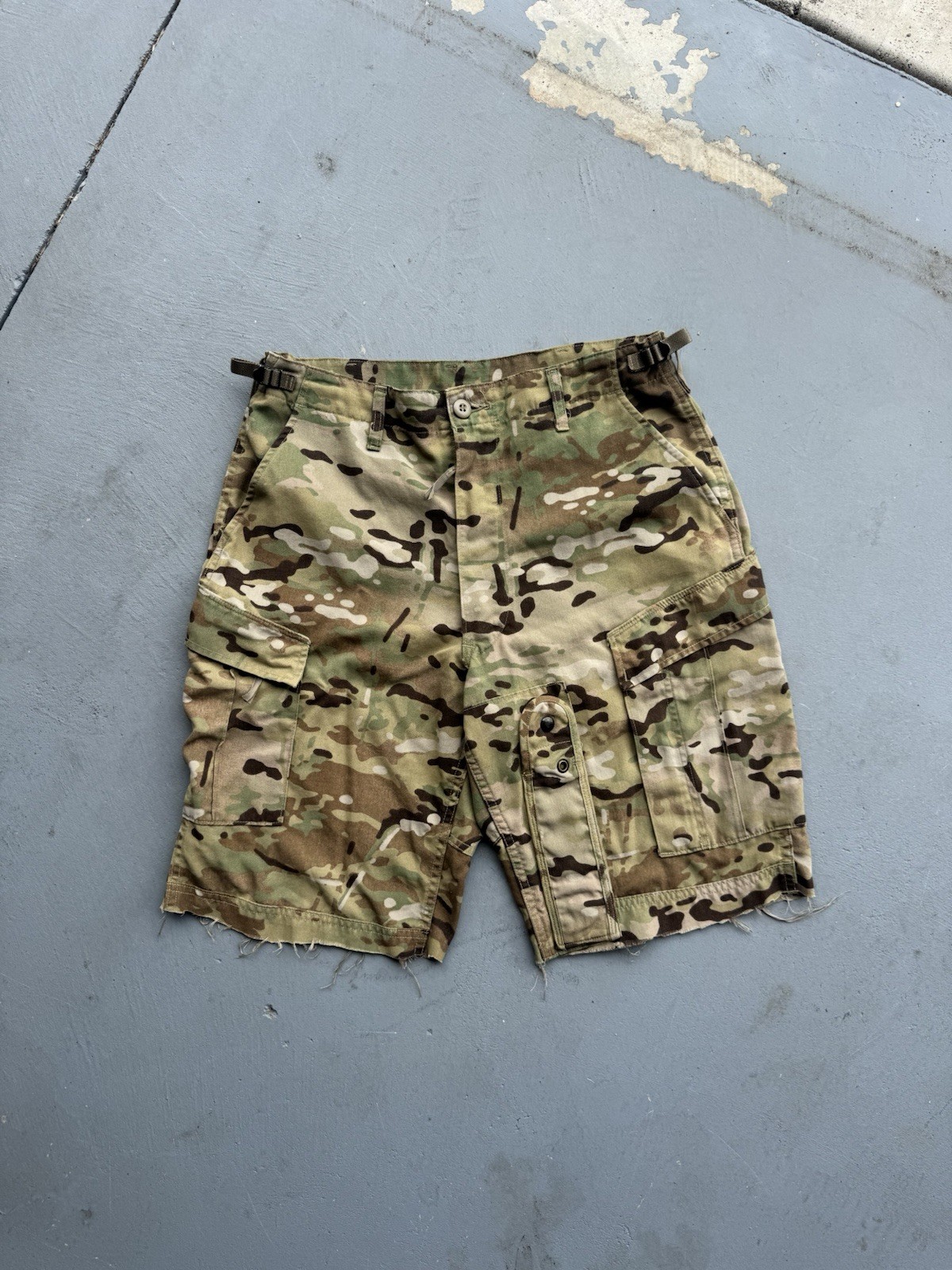 Baggy Camo Cargo Shorts Field Tru Spec Military, Size M (31-35)