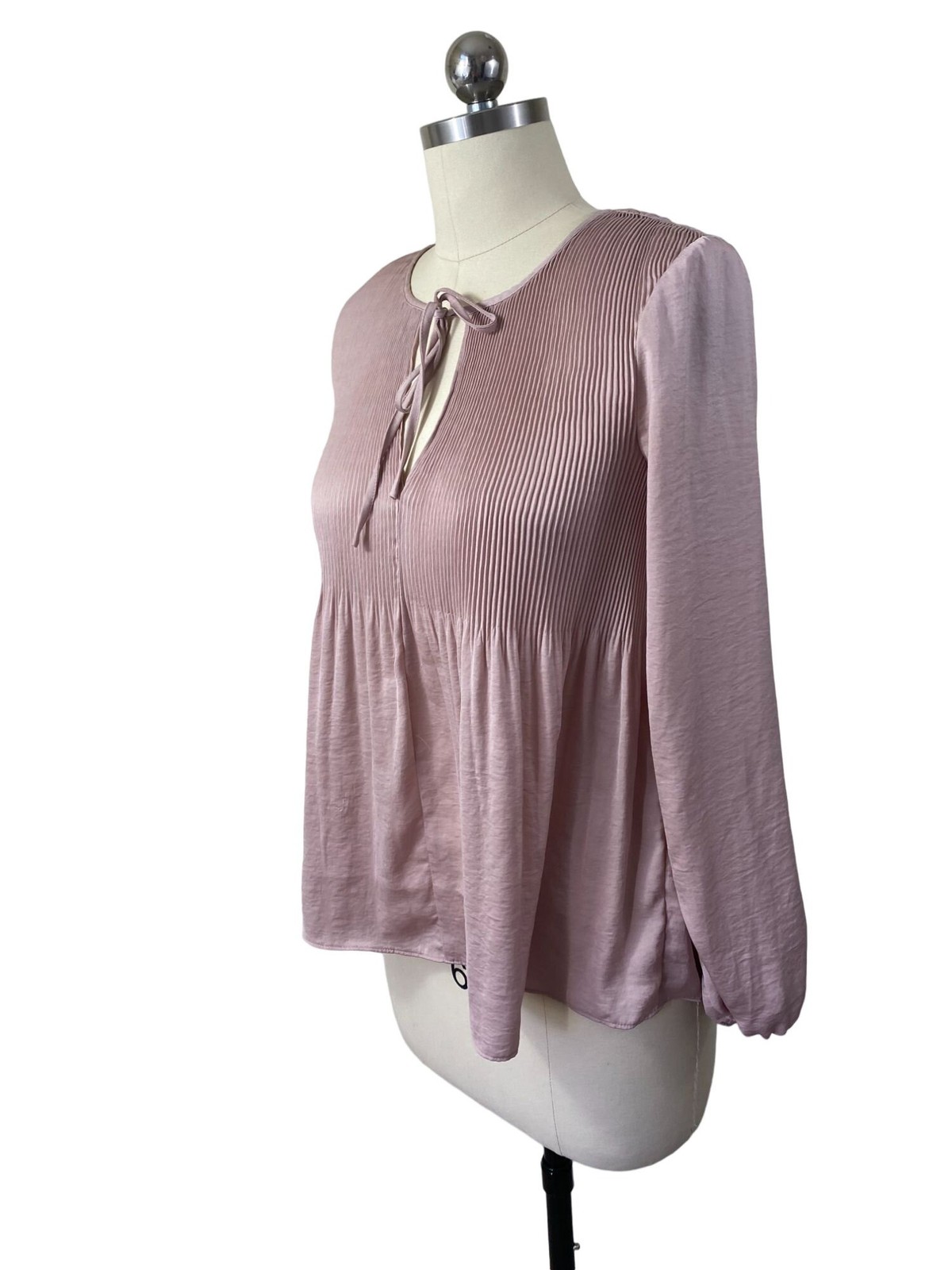 Lucky Brand Romantic Boho Blouse Womens XS Pink Pleated Satin Soft Balletcore