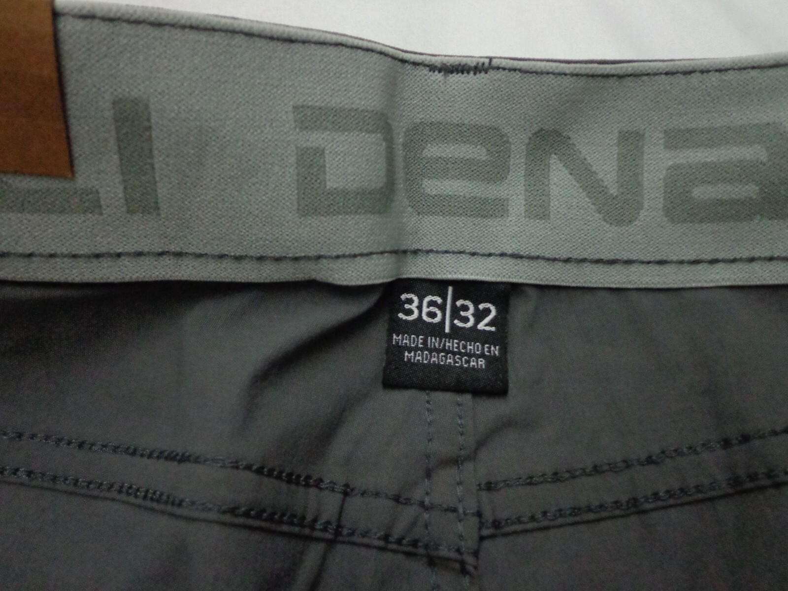 DENALI Charcoal Sky Gray Tech Fabric Stretch Pants NWT 36/32 MSRP $54