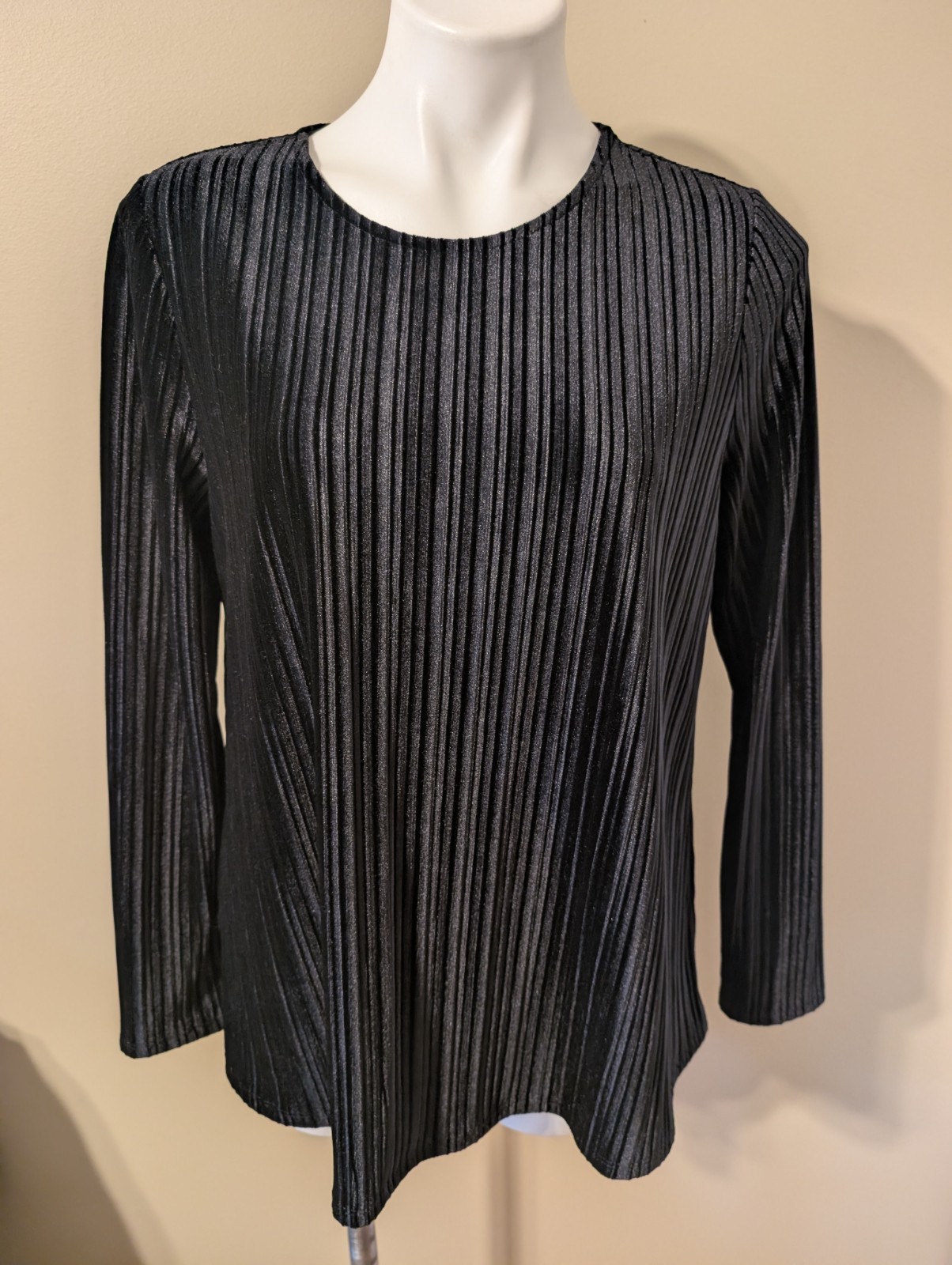 J. Jill Wearever Collection size M Velvety Velour Black / Black Striped Top NWT