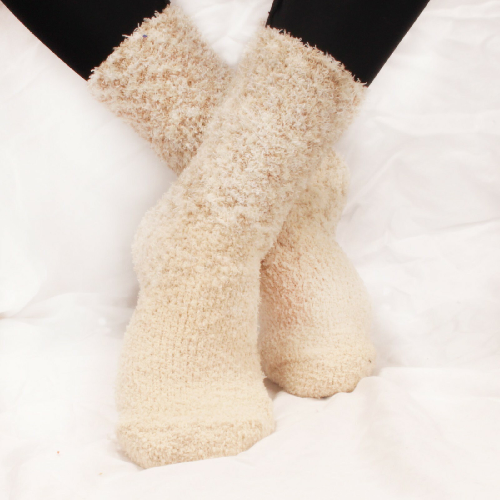 Women’s Super Soft Cozy Warm Fuzzy Gradient Socks – 8 Pair Value Pack Assortment