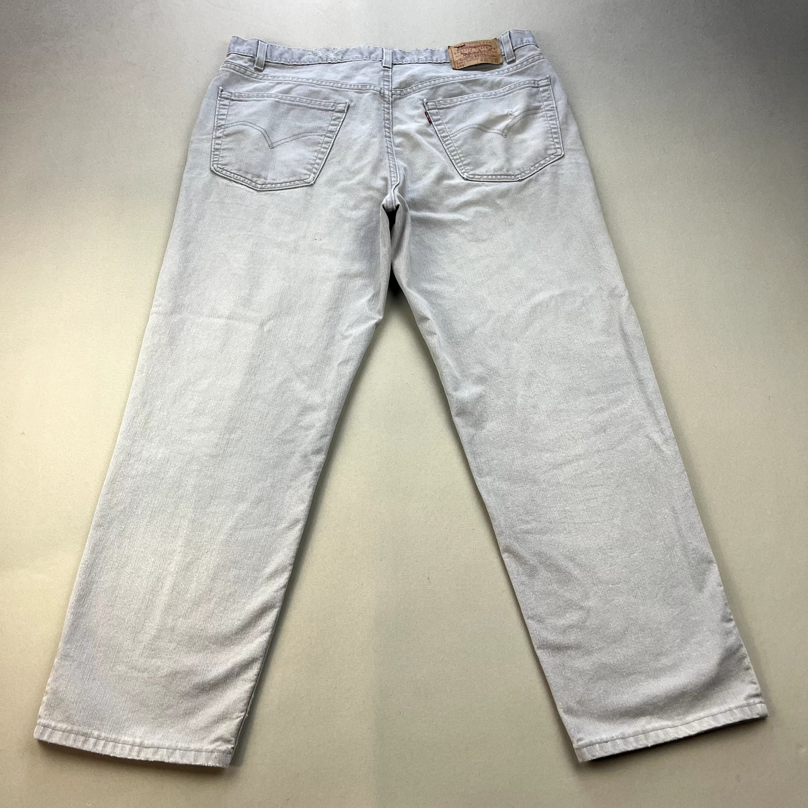 Vintage Levis 550 Jeans Mens 40×30 Gray Denim Relaxed Fit Light Charcoal Wash