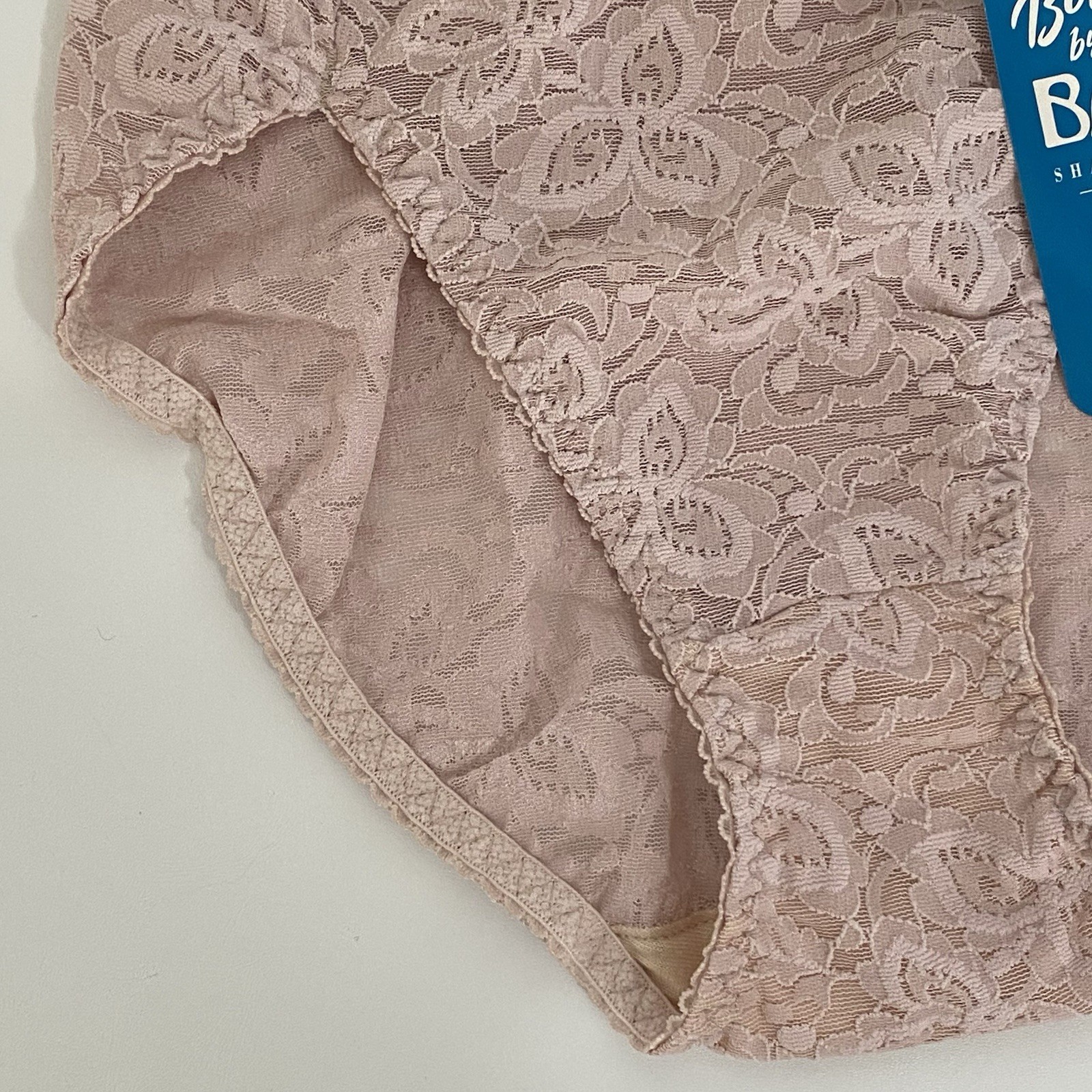 Bali Lace N Smooth Brief All Over Stretch Contour Lace High Cut Style 8732 Small