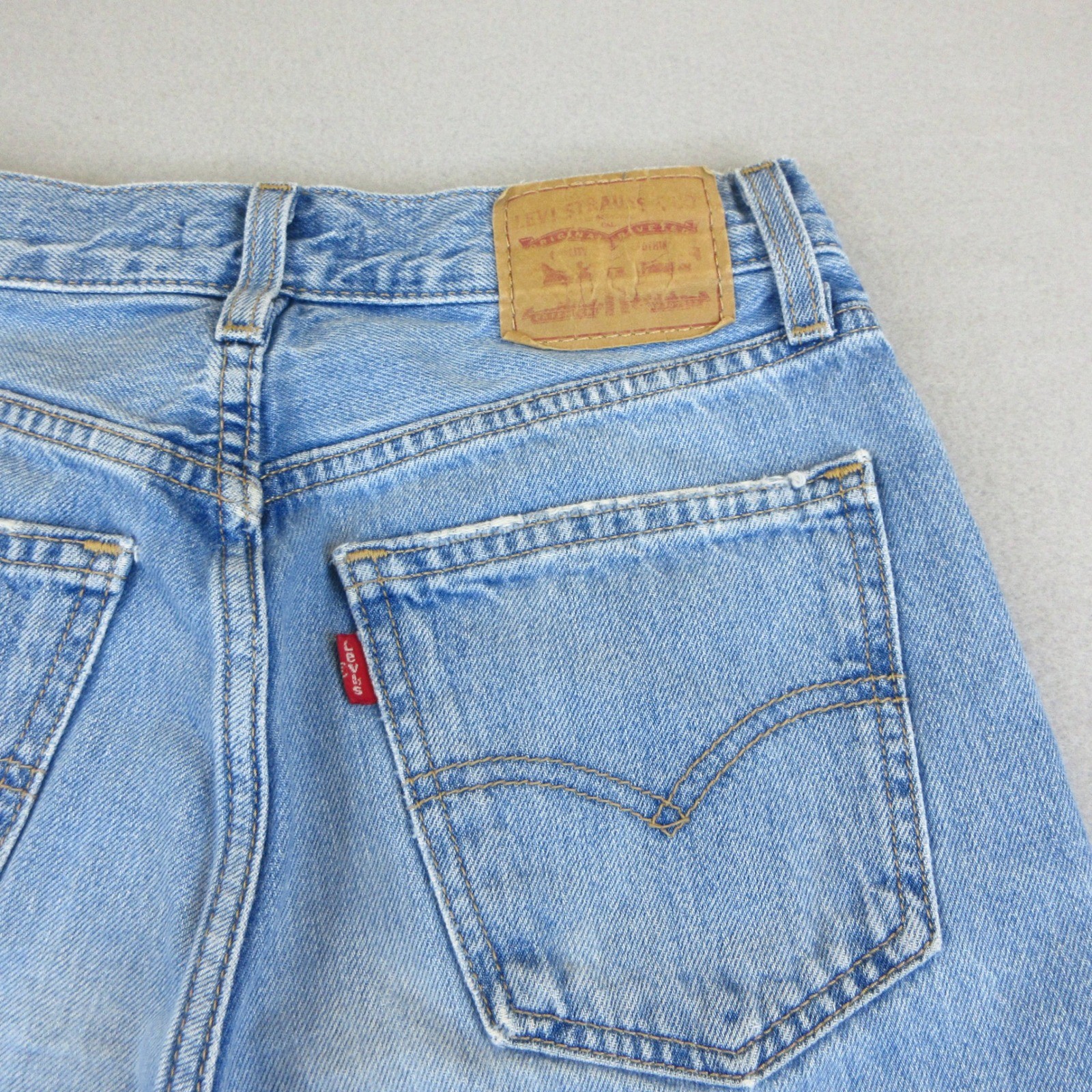 Levi’s Low Pro Straight Jeans Women W24 Light Blue Wash Denim 100% Cotton