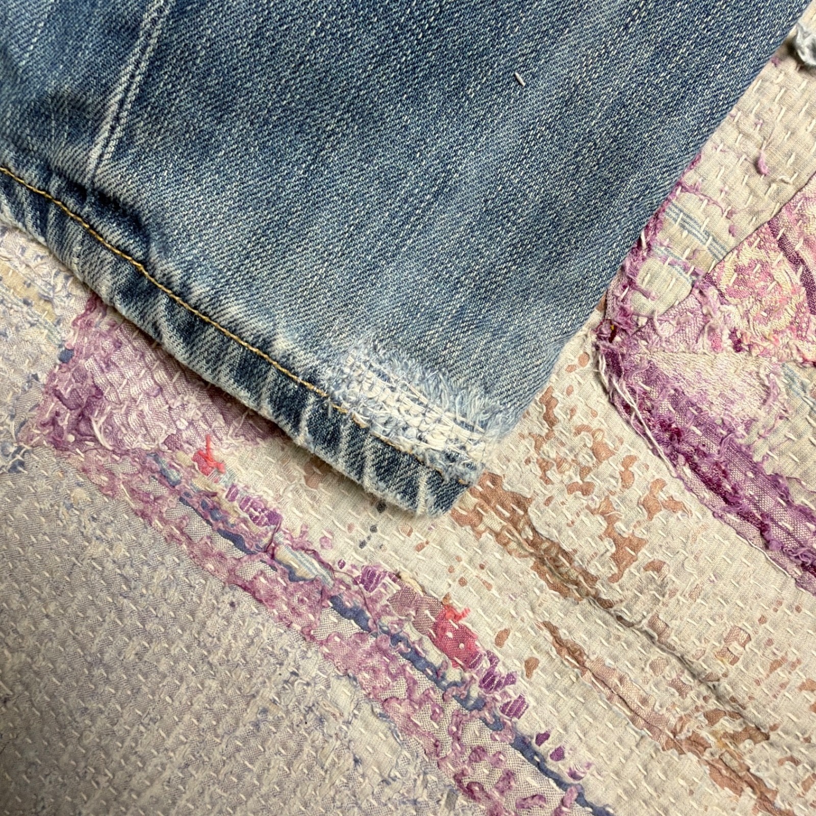 vintage Levis Engineered Jeans Mens Blue Light Wash Twisted Buckle Back 33×33