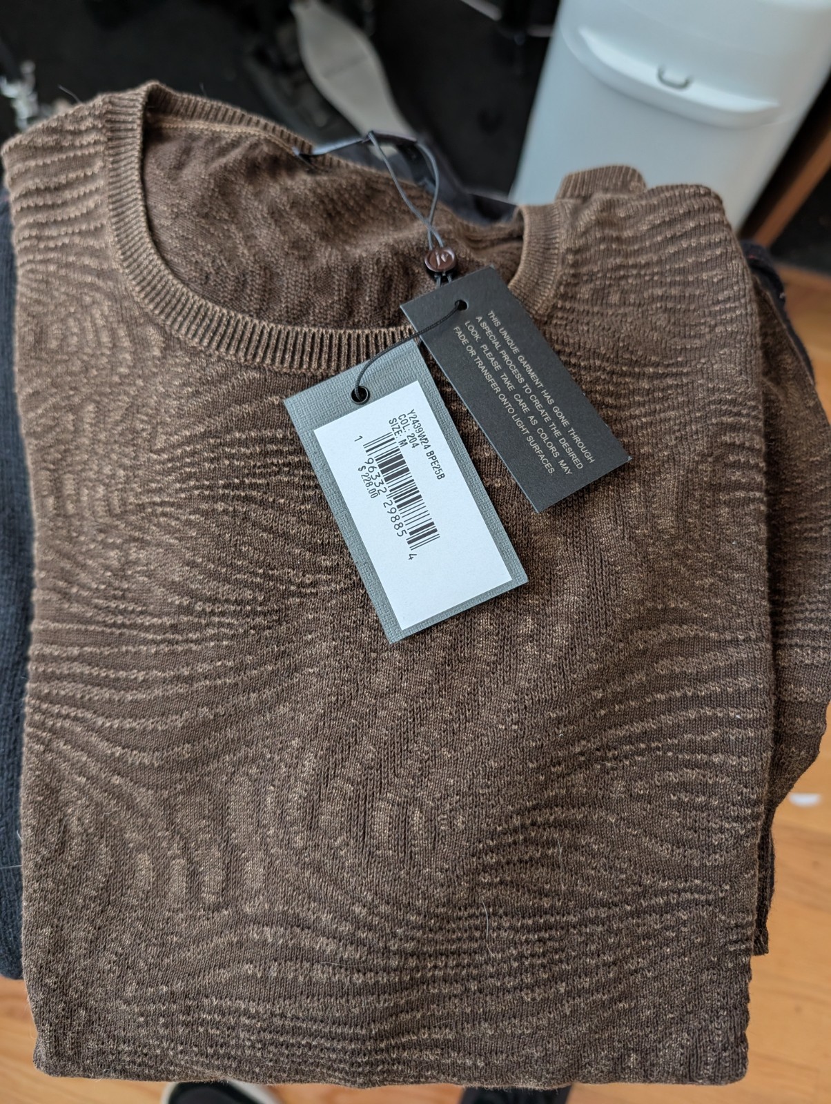 John Varvatos Mercer Crew – Medium M- New with tags