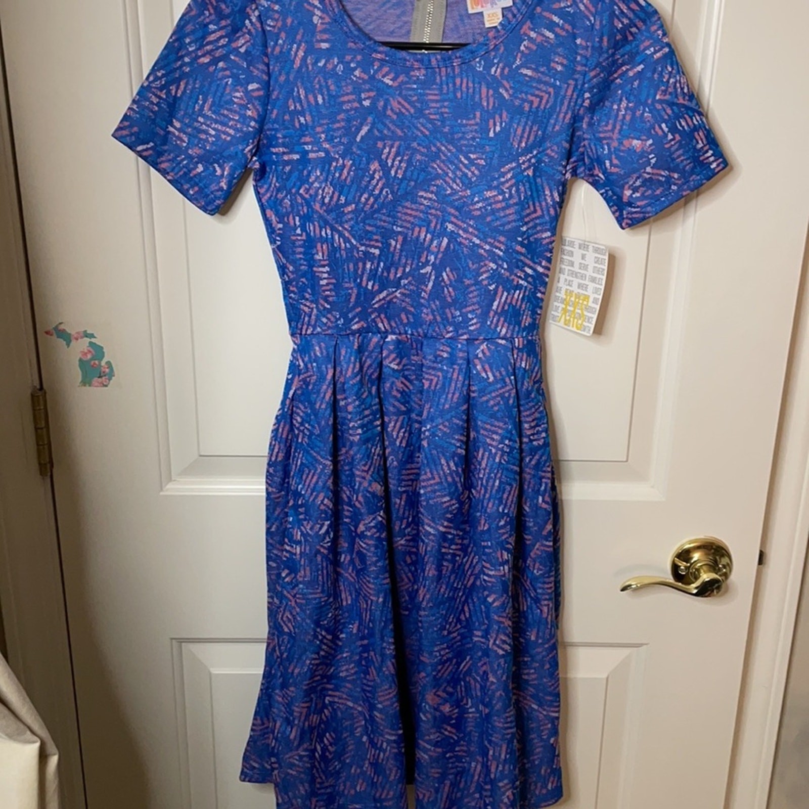LuLaRoe Amelia Dress XXS Blue Chevron Fit & Flare Pleated Pockets NWT