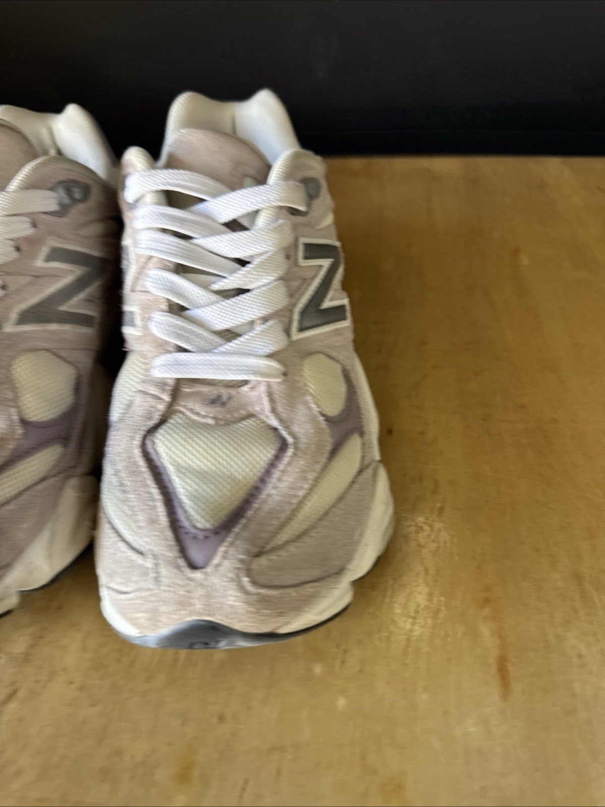 New Balance 9060 December Sky Pink Suede Grey Used Sz 3.5