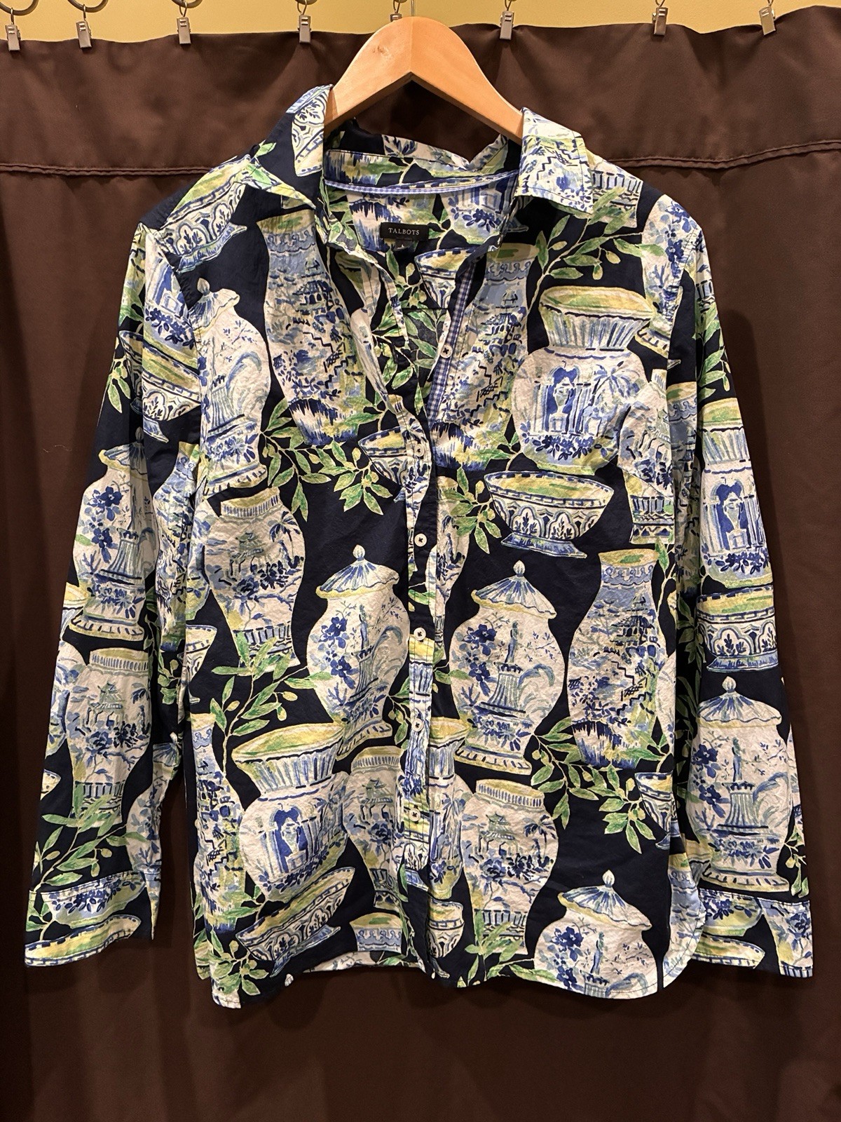 100% Cotton Talbots Blue/White Floral Vases print Womens Blouse Top Shirt L