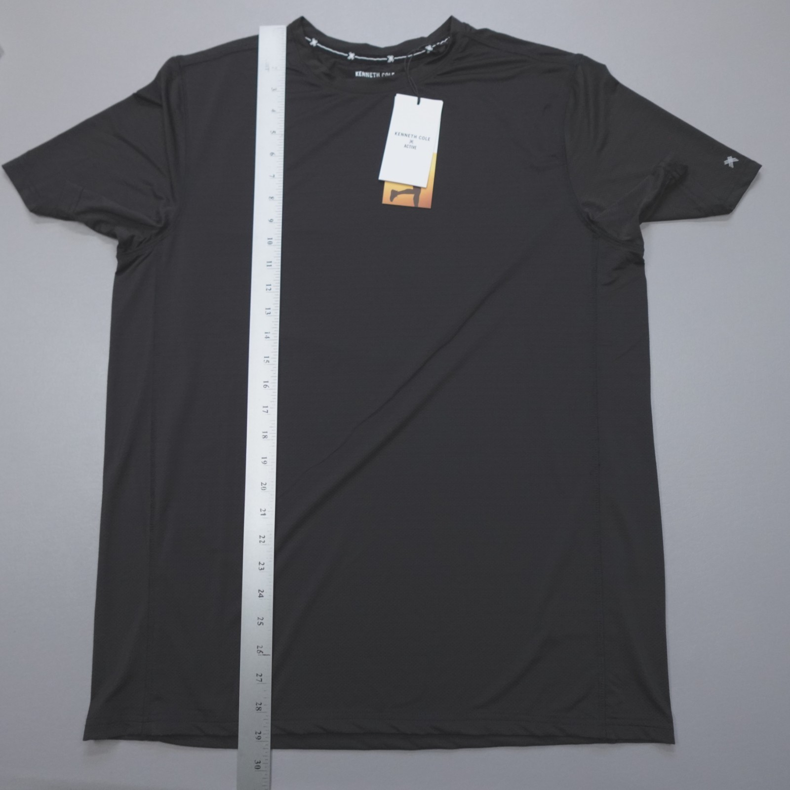 Kenneth Cole Men’s Tech SS Shirt Silky Mesh Stretch Wicking Soft Black