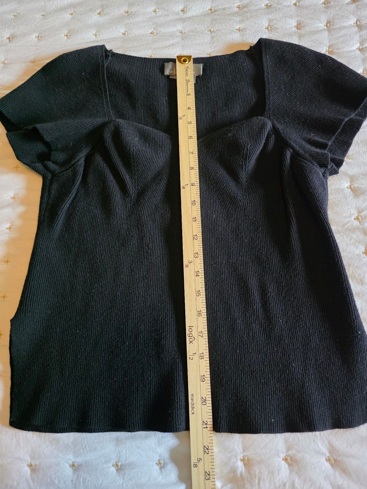 by Anthropologie Black Ribbed Knit Sweetheart Neckline Short Sleeve Top