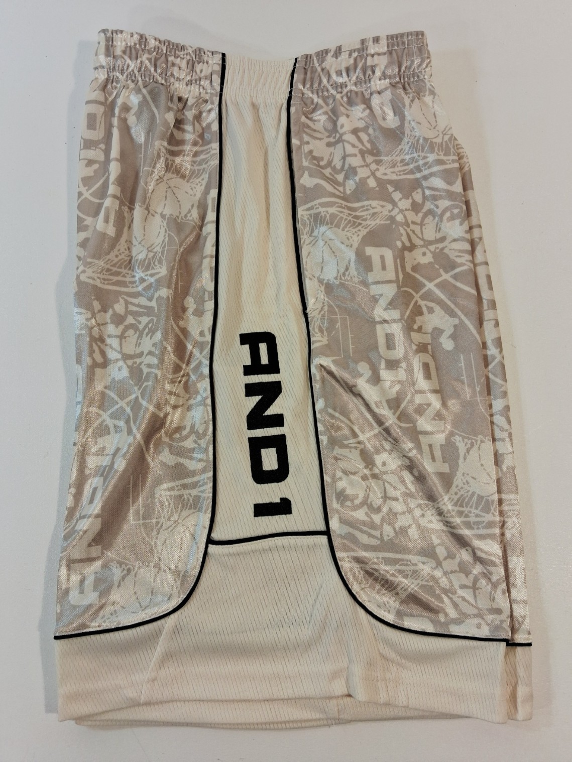 And1 Mens Shorts Basketball Gym Core 11″ Inseam S M L 2XL 3XL Eggnog Cream black