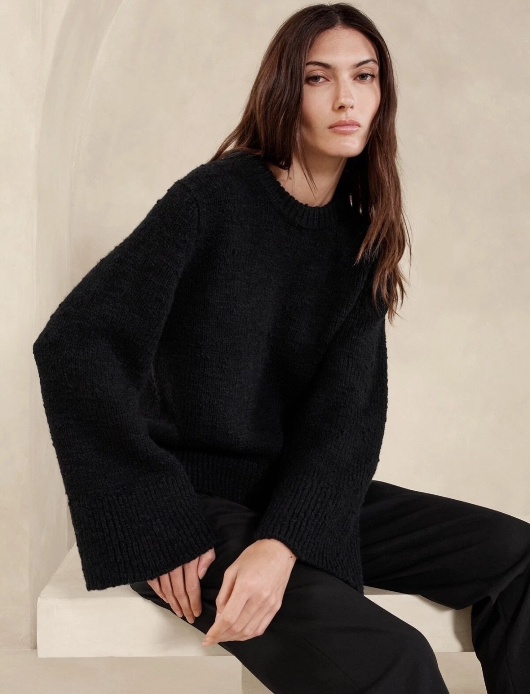 Banana Republic Black Austral Slub Merino Wool Relaxed Crew-Neck Sweater Small