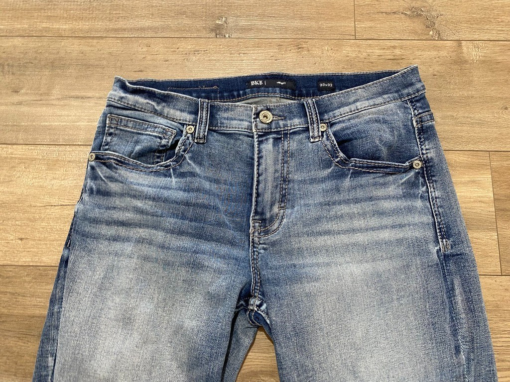 BKE Buckle HENRY Mens 33X32 Thick Stitch Blue Denim Jeans Whiskers Stretch