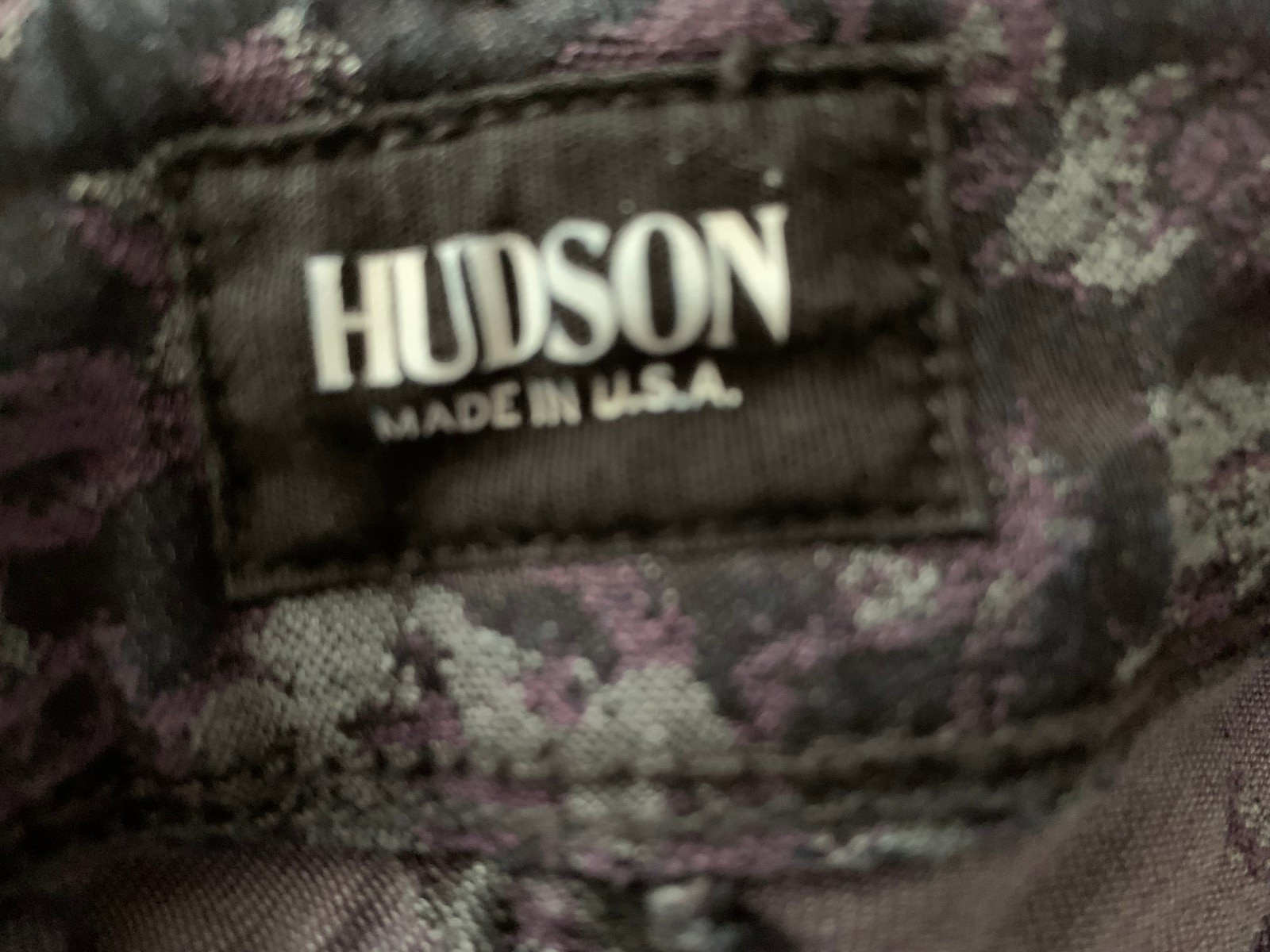 Hudson Black Purple Floral Collin Midrise Skinny Jeans Size 25 EUC 30″ inseam