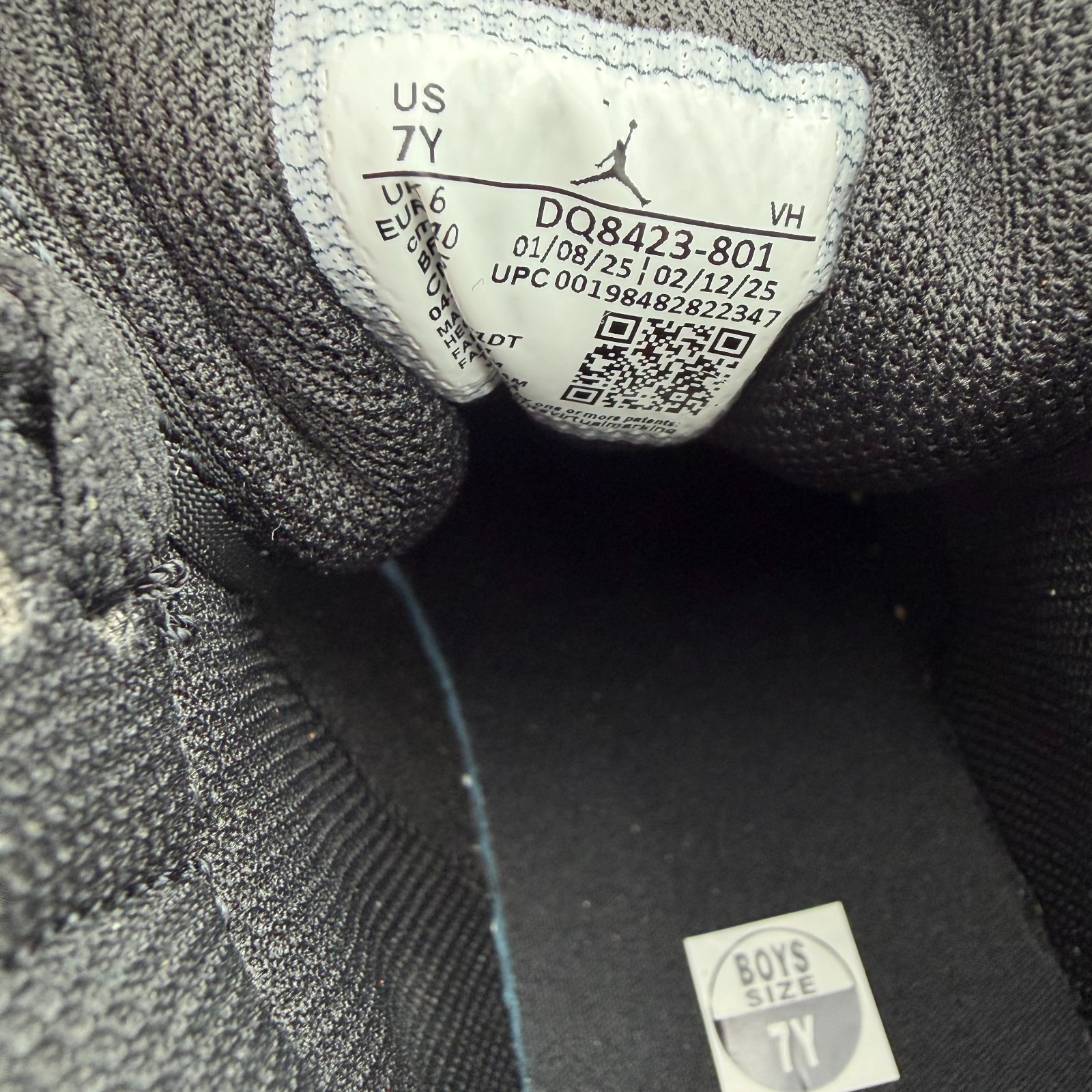 Nike Air Jordan 1 Mid (GS) Shoes Starfish Black DQ8423-801 Gradeschool 7Y