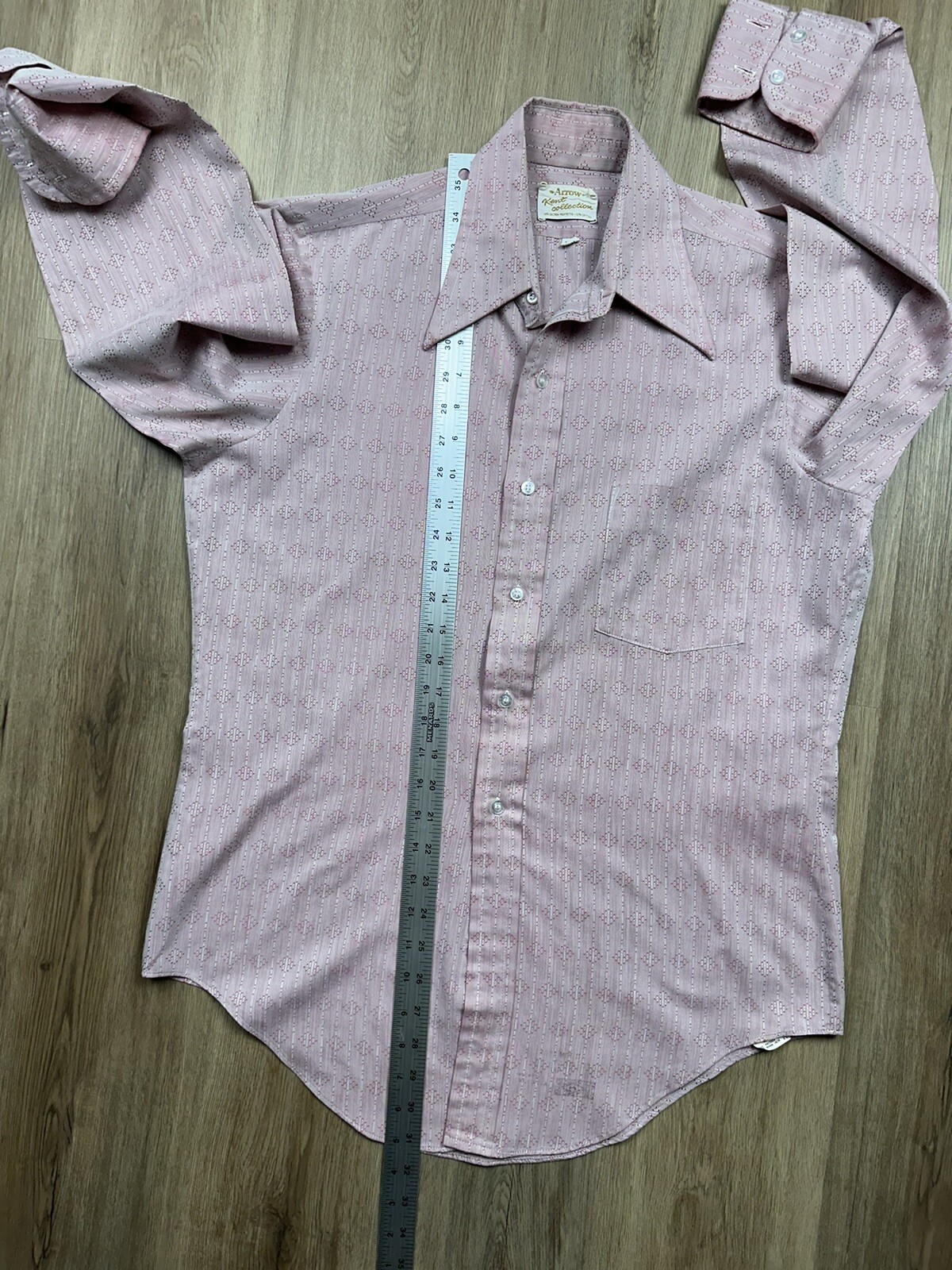 VINTAGE Arrow Kent Collection Light Red Pink Pinstriped Pocket Shirt Size 15-33