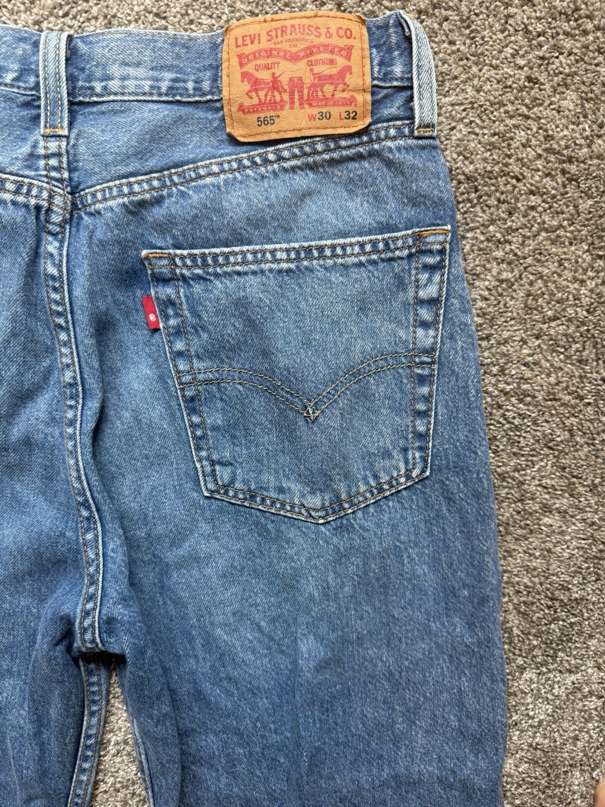 Levi’s Blue Denim Jeans Relaxed Fit Straight Leg