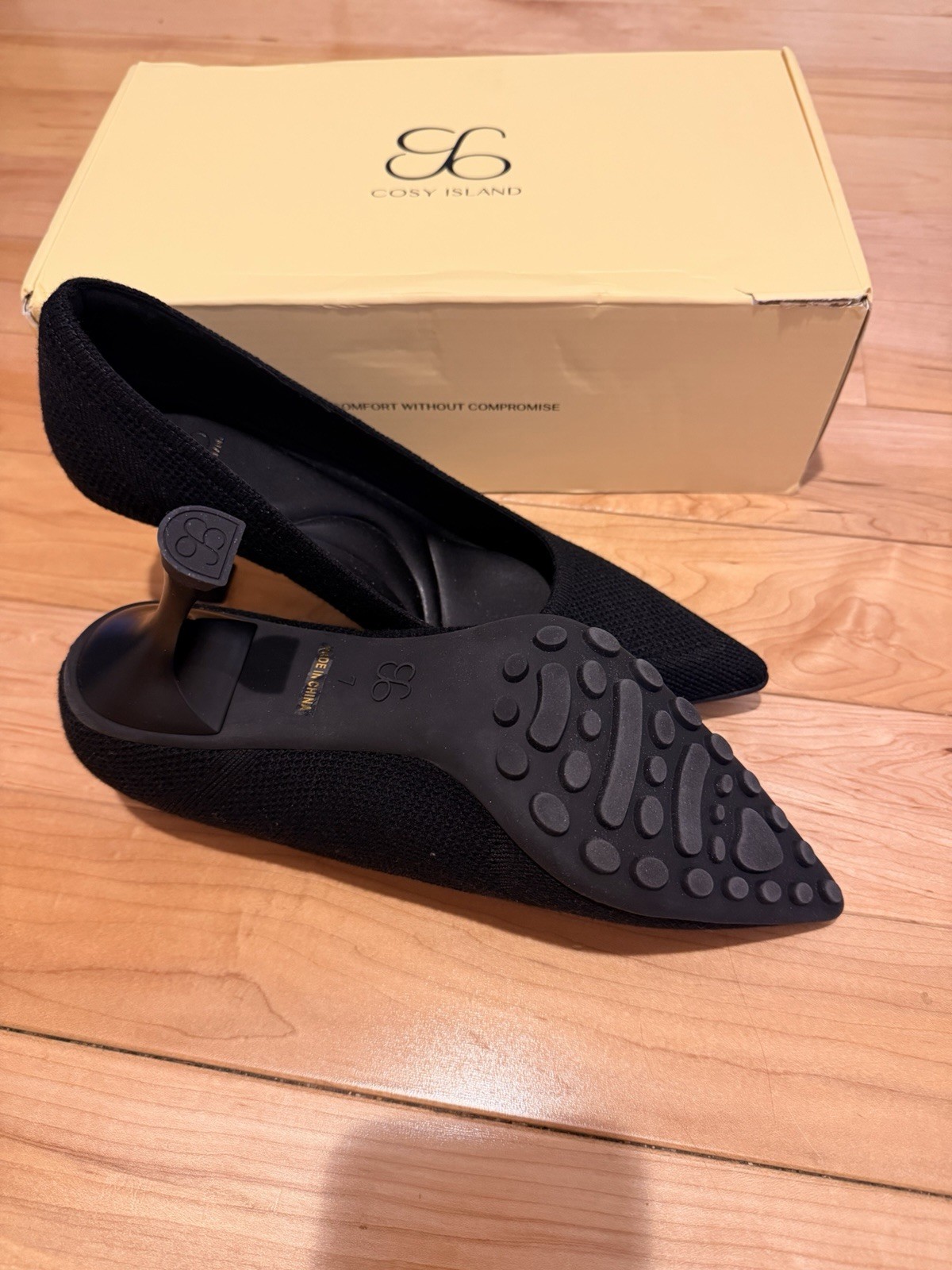 Cosy Island Women’s Black Pointed Toe Pump Slip-On Textured Synthetic US 7