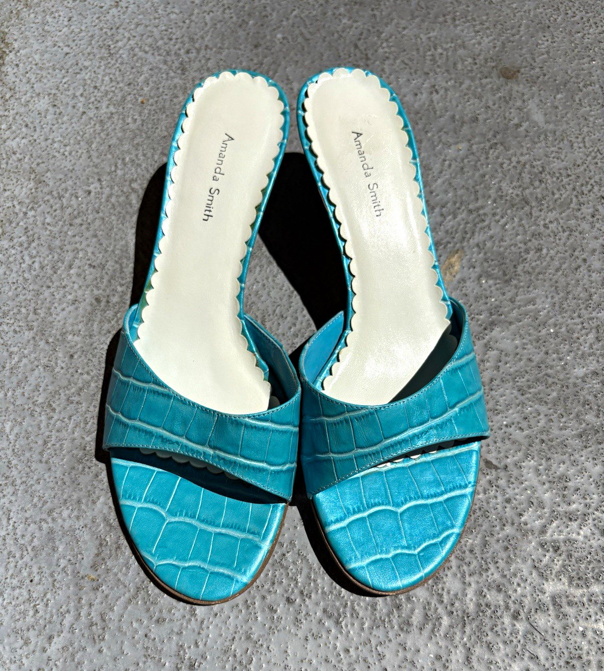 BLUE CROC PRINT MULE HEELS