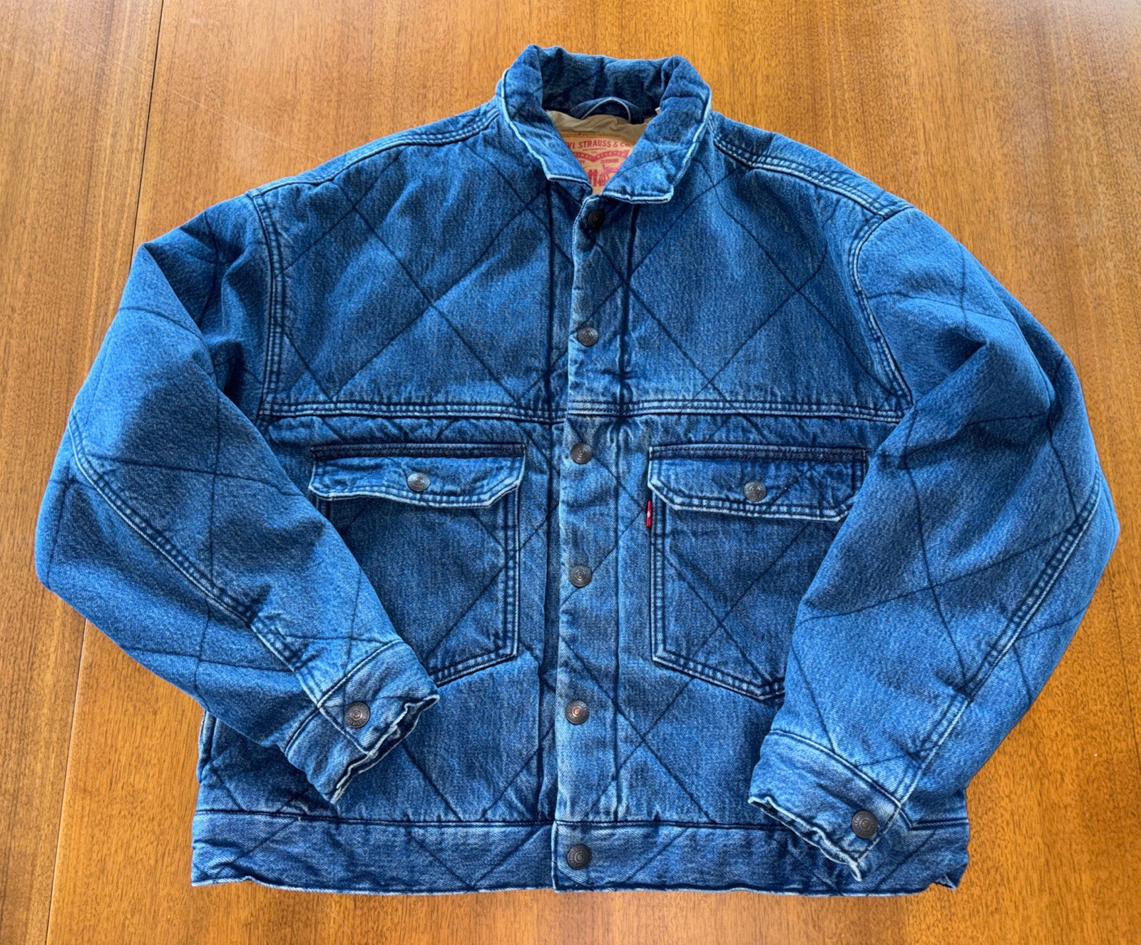 Levi’s Strauss & Co Stay Loose Type II Quilted Denim Men’s Trucker Jacket Size S