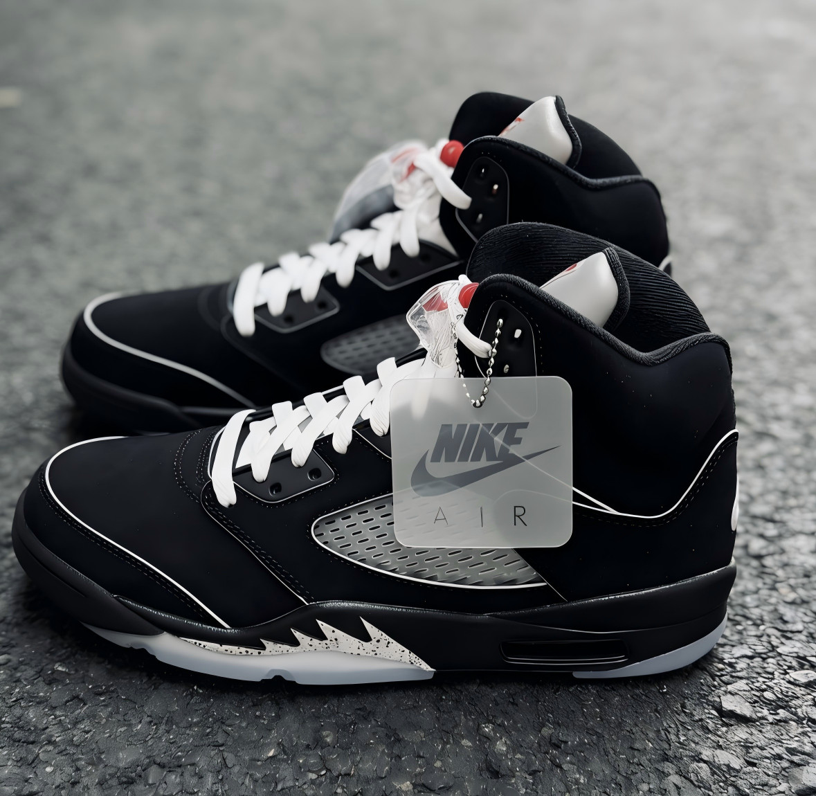 Jordan Air Jordan 5 Retro OG “Black Metallic Reimagined” Basketball Shoes