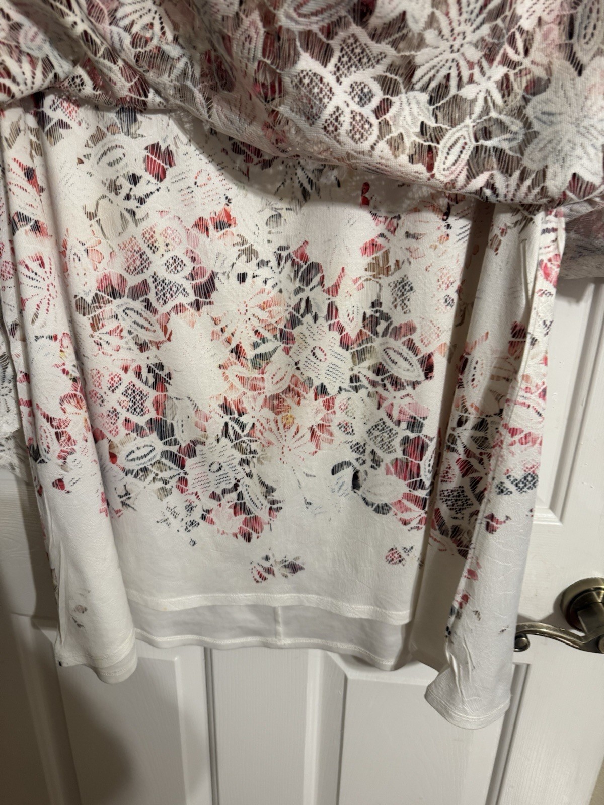 LACE OVERLAID BLOUSE-IVORY & MULTICOLOR FLORAL-POLYESTER–BEAUTIFUL-PLUS SIZE