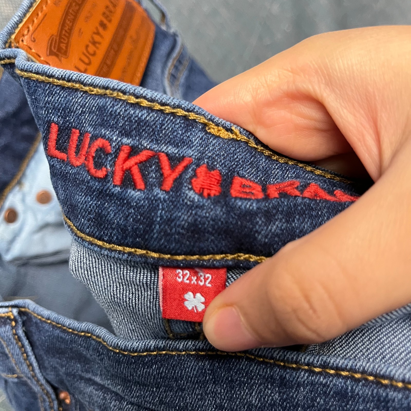 Lucky Brand 223 Men’s Jeans Size 32×32 Blue Denim Dark Wash Straight-Leg