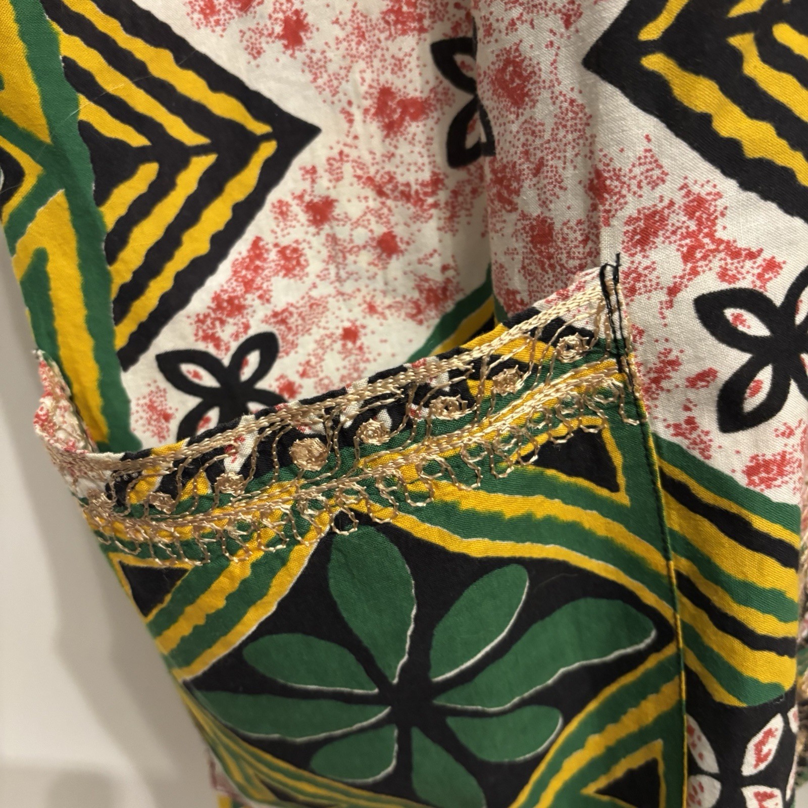 Vtg 90s Charles Smith Kenya 100% Cotton Embroidered Tunic Shirt Pockets L
