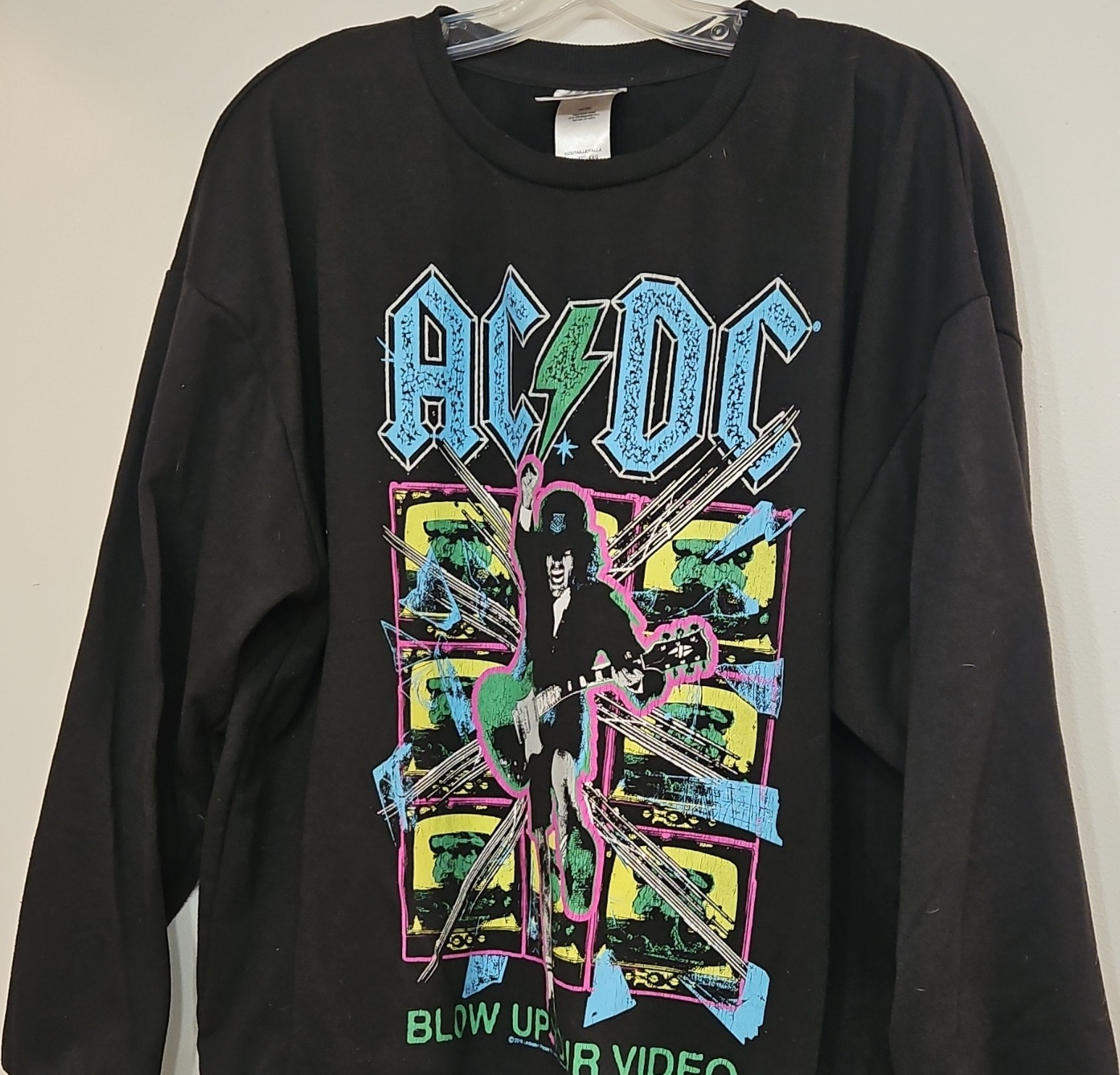 AC/DC Blow Up Your Video Angus Young XXL Black Graphic Print Pullover Sweatshirt
