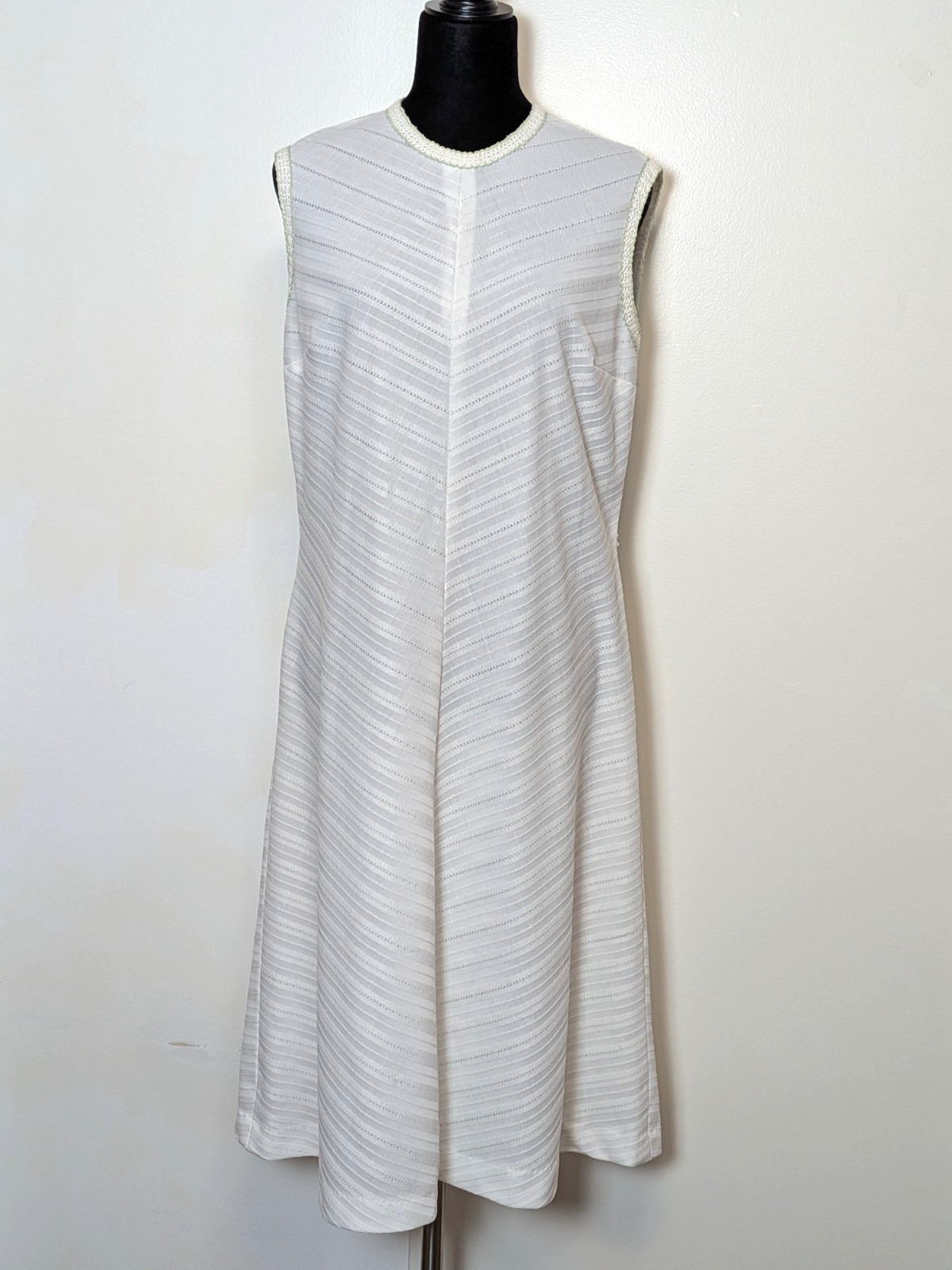1960s White Chevron Knit Mod Sporty Sheath Tennis Tank Dress Vtg sz 18 Volup