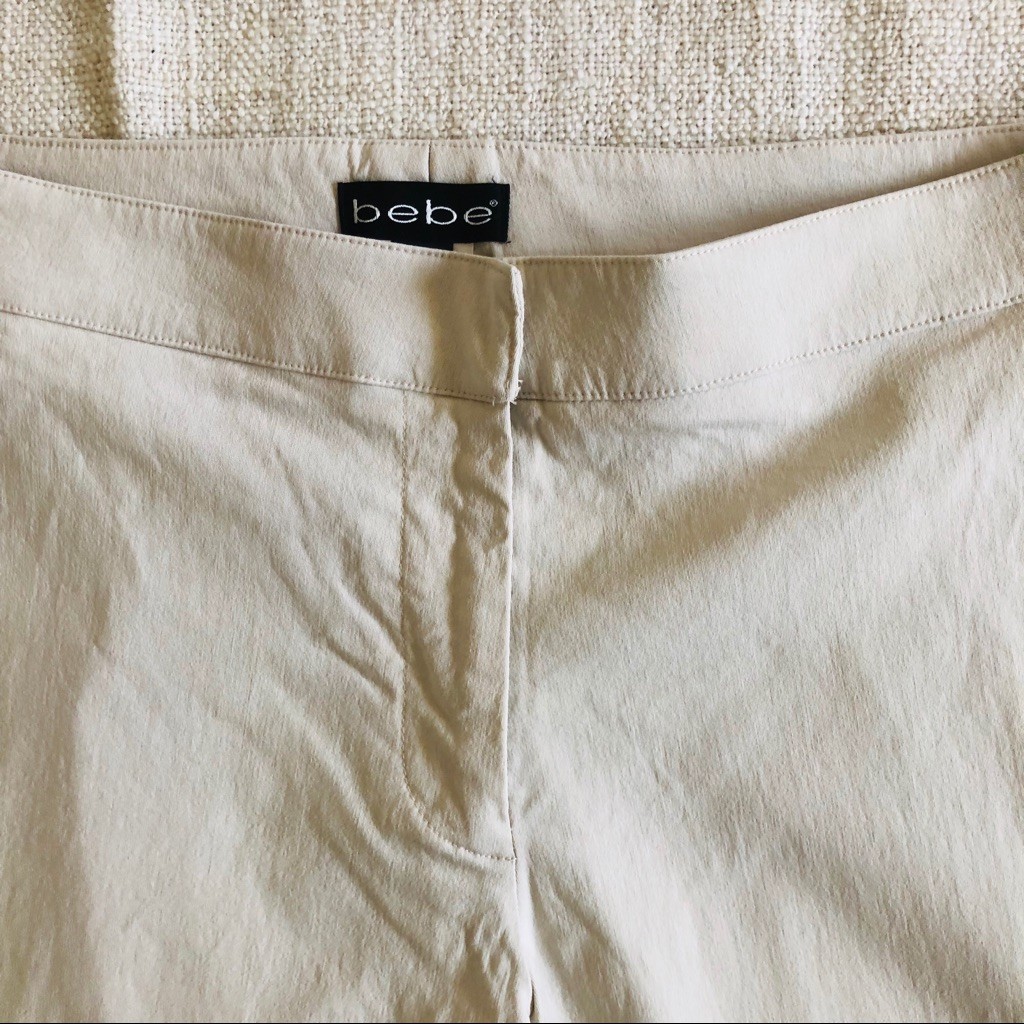 Bebe Off White Wide Leg Trousers Zip Hem Size 8 – Used