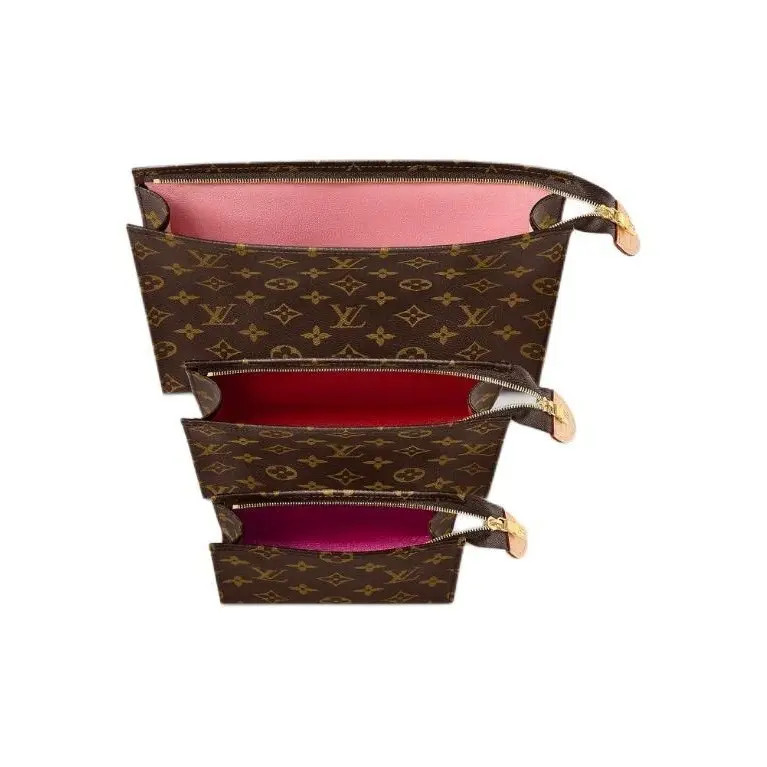 LOUIS VUITTON Trio Men’s 3-in-1 Clutch Bag Men’s Brown 9.8×2.1×7.8 in